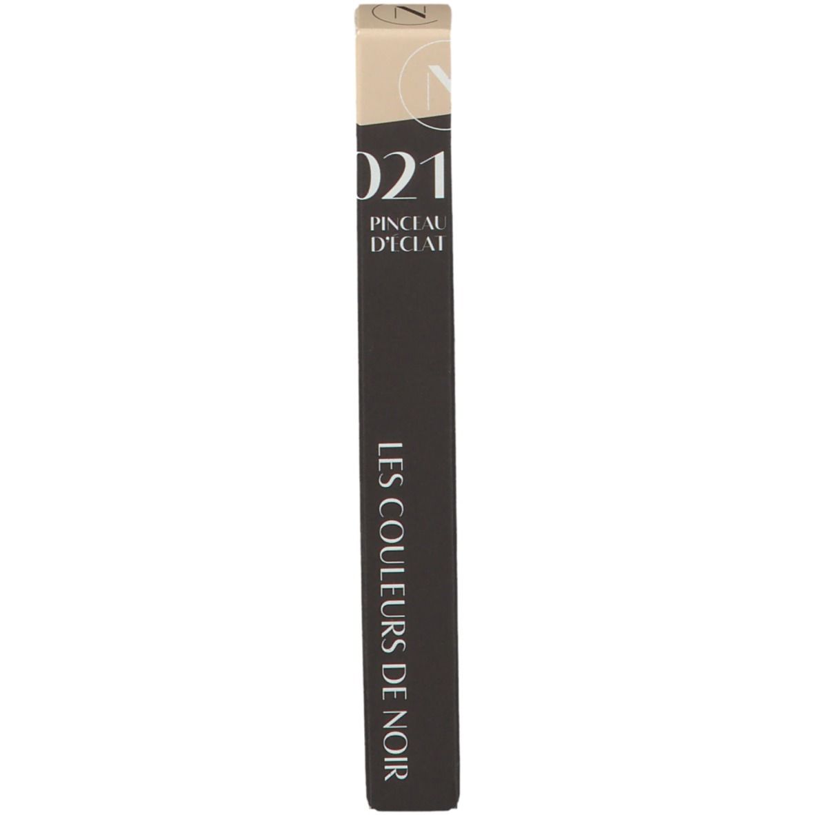 Emballage : LES COULEURS DE NOIR, Pinceau d'Eclat 021 Naturel. Emballage noir avec texte.