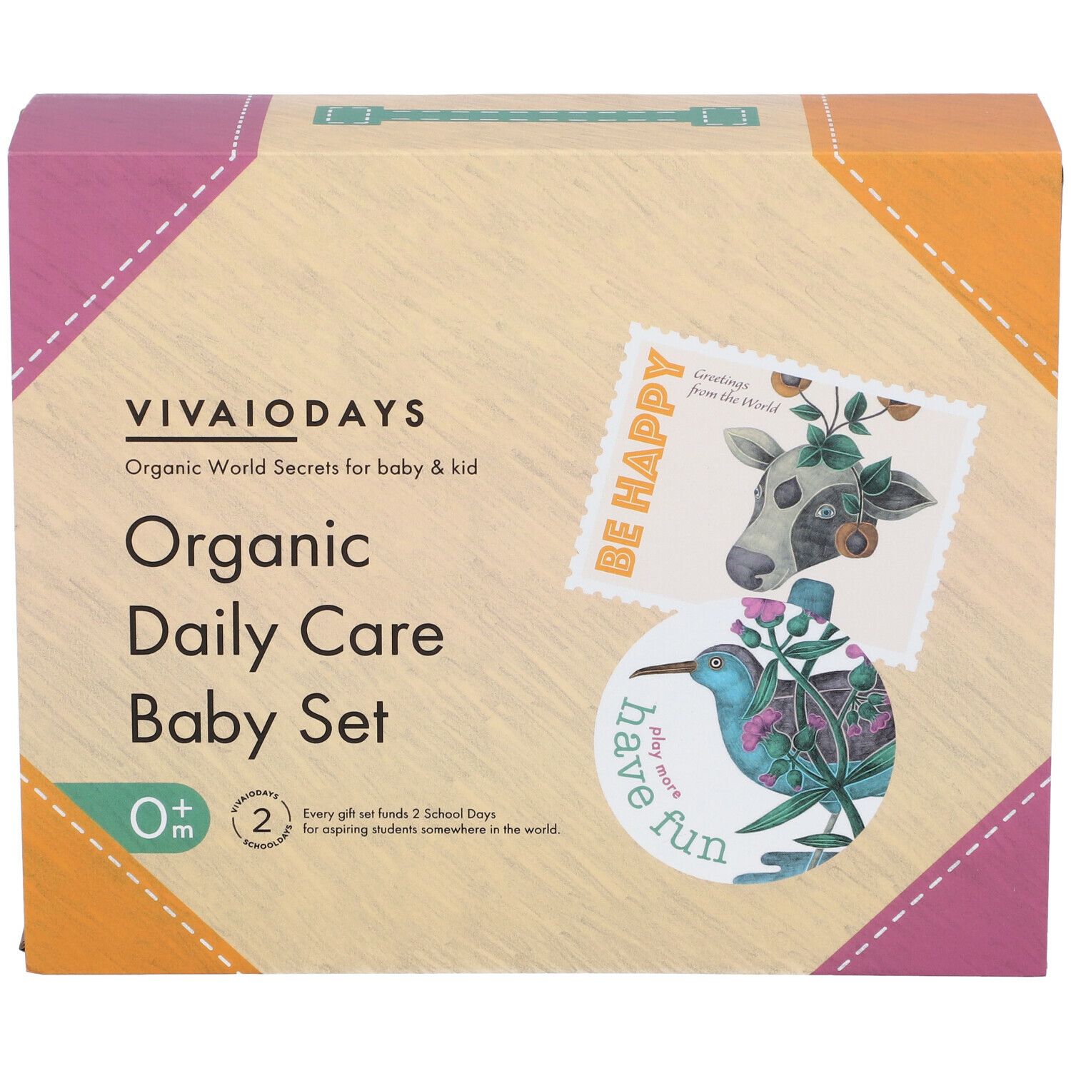 Emballage du coffret de soins pour bébé. Impression avec motifs de vache et d'oiseau, et nom du produit.