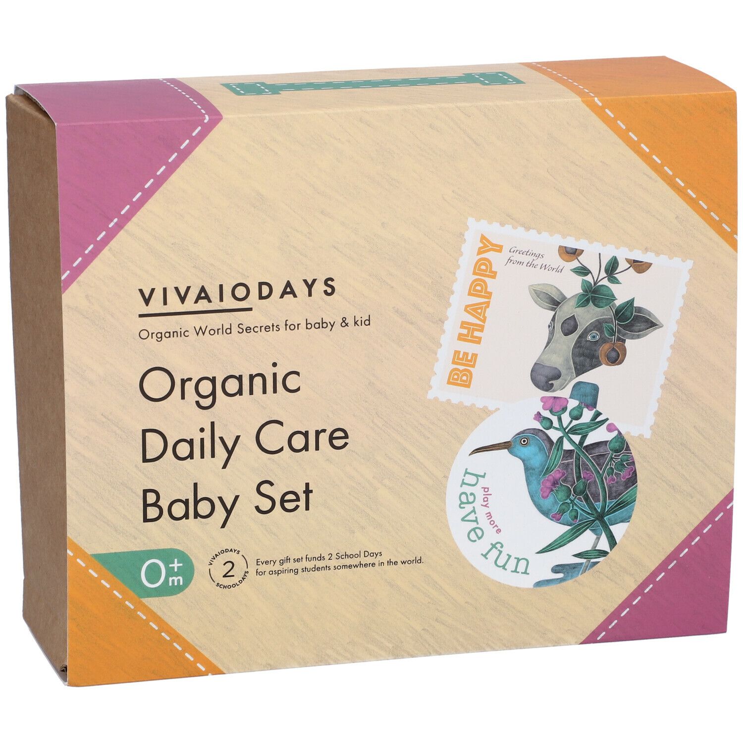 Emballage du coffret de soins pour bébé. Impression avec motifs de vache et d'oiseau, et nom du produit.