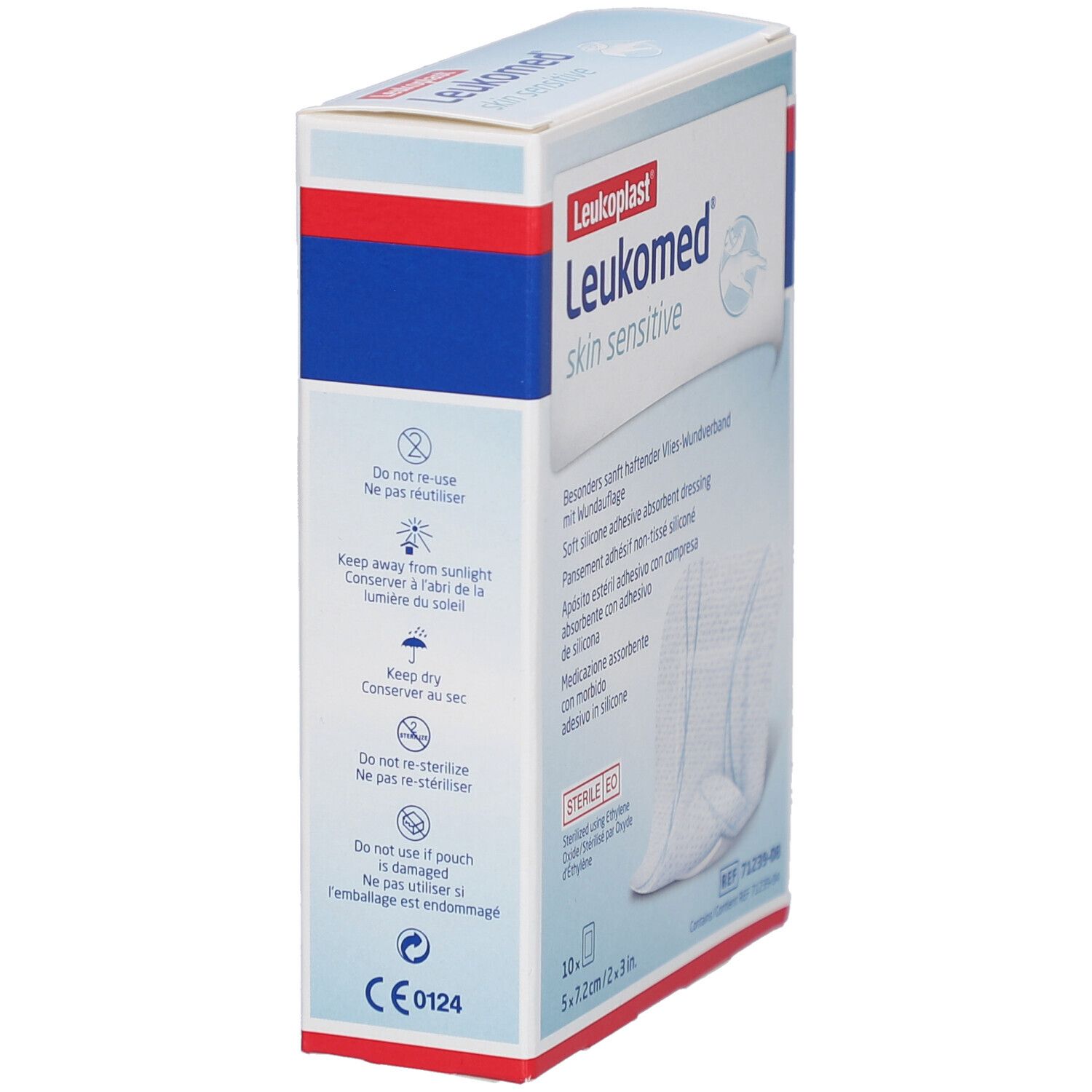 Vue latérale de l'emballage Leukomed Skin Sensitive. Contient des instructions de stockage et d'utilisation.