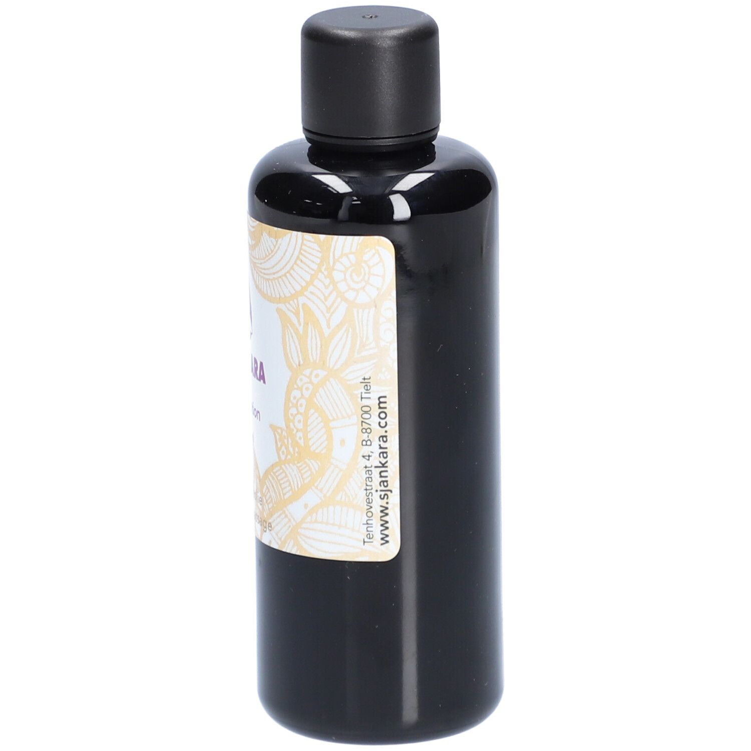 Flacon noir avec bouchon noir. Étiquette avec logo, nom du produit et adresse du site web. Motif doré.