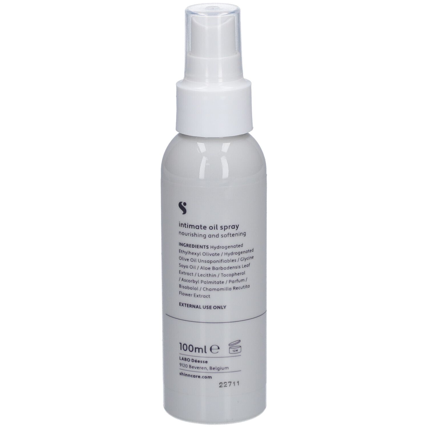 Spray blanc avec tête de pulvérisation. Inscription : intimate oil spray, nourishing and softening. Marque : shinn. Ingrédients et adresse.