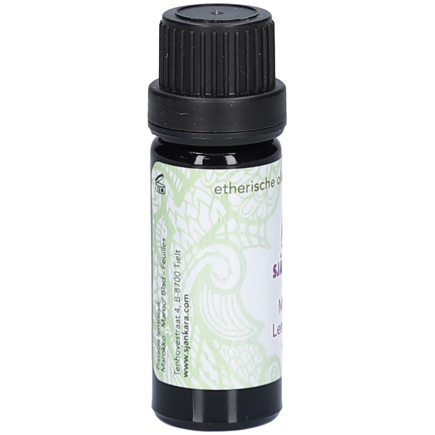 Flacon en verre brun avec bouchon noir. Étiquette avec motif floral et texte: etherische olie, Sjankara, Mastix, Lentisque.