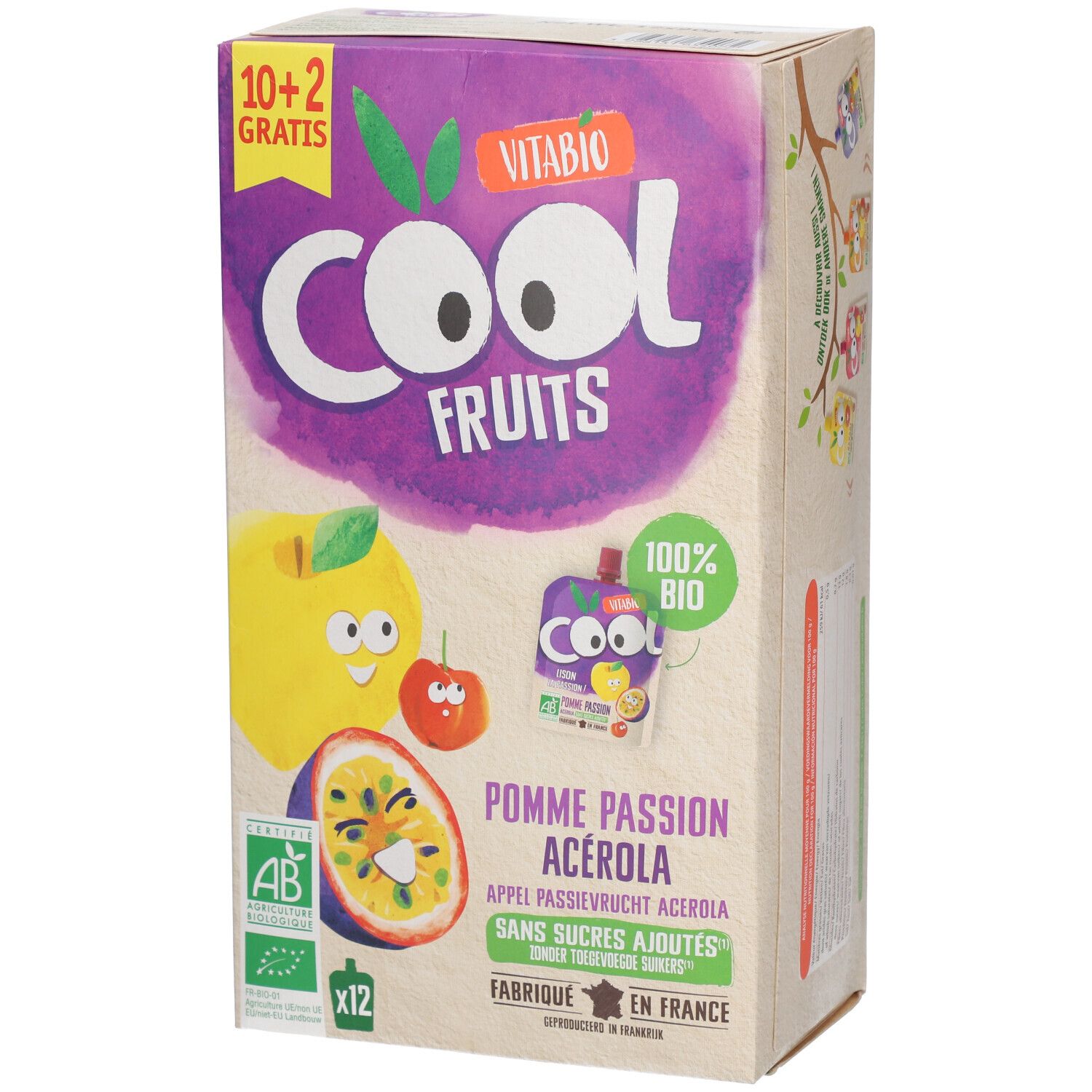 Boîte en carton avec impressions. Contient 12 sachets Cool Fruits. Inscriptions : logo, fruits, texte. Label bio.
