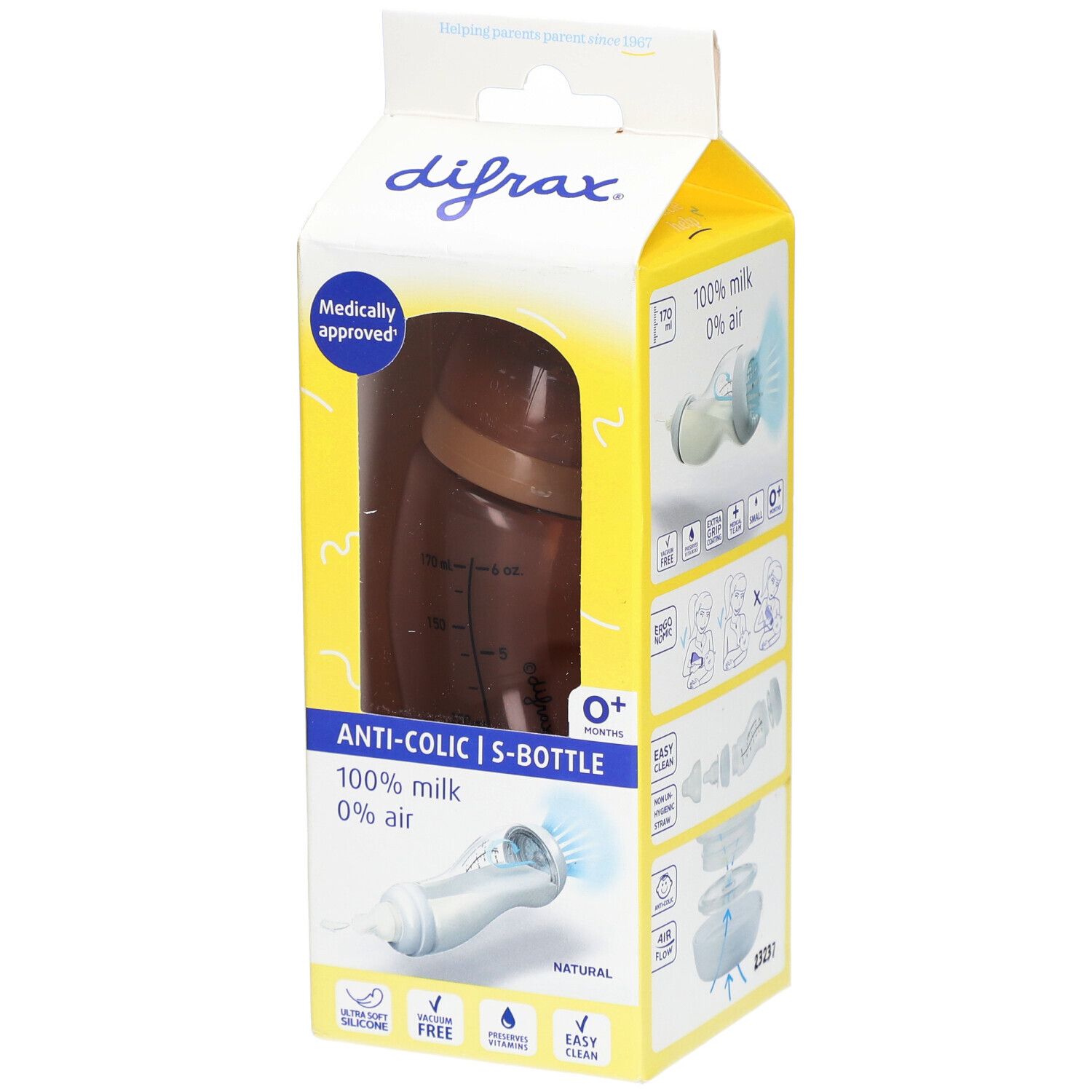 Biberon dans son emballage. Biberon marron avec échelle de mesure, emballage jaune avec informations et logo.