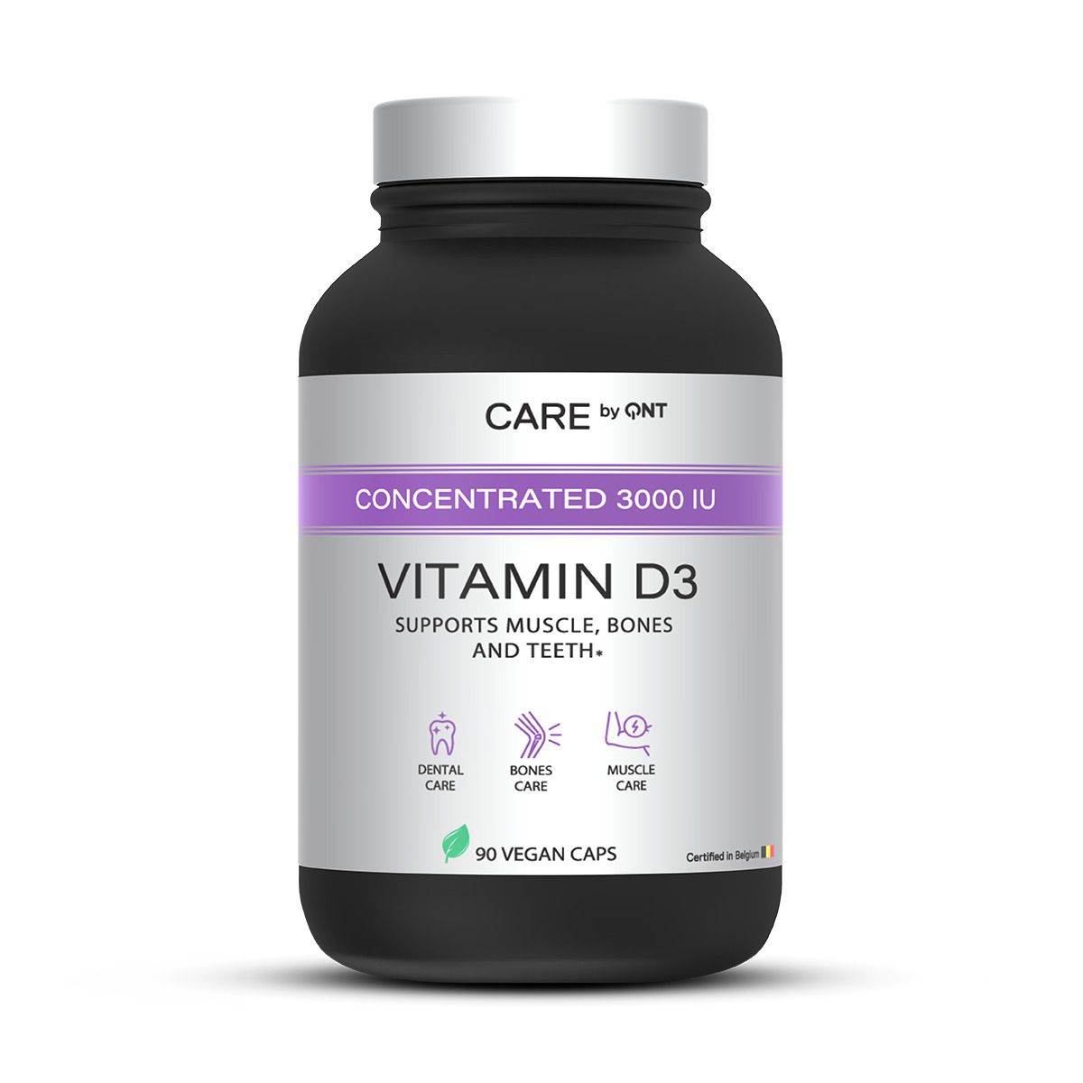 Flacon brun foncé avec bouchon noir. Inscription: Vitamine D3 3000 UI. Étiquette avec texte et symboles violets. 90 gélules végétales.