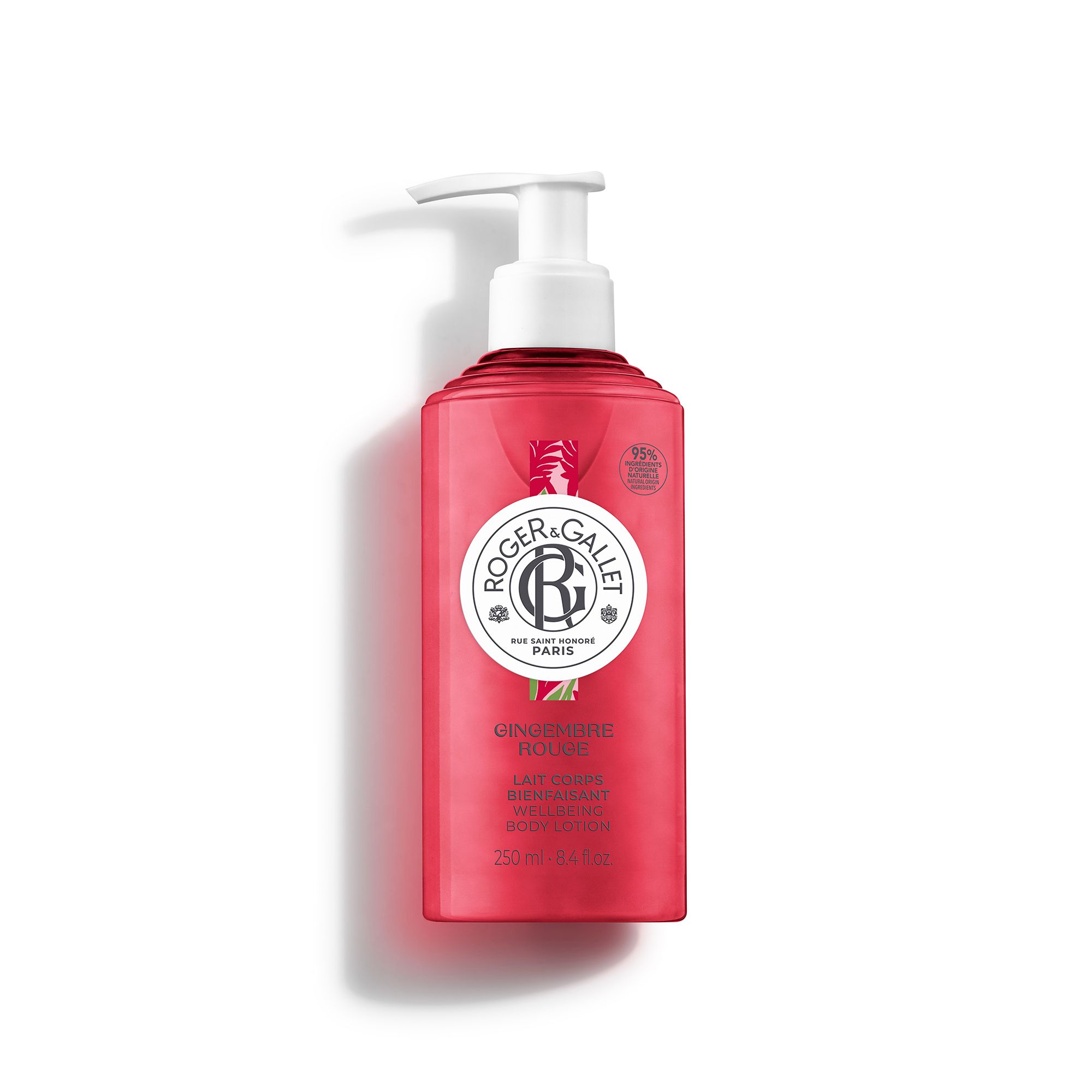 Flacon rouge avec pompe blanche. Inscription: Roger & Gallet, Gingembre Rouge, Lait Corps, 250 ml.