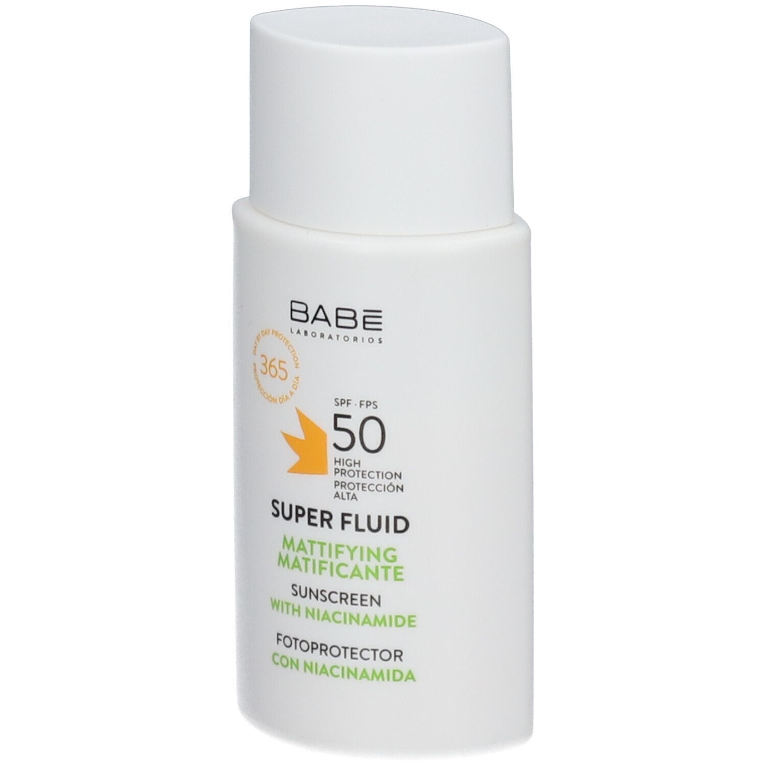 Boîte blanche BABE Super Fluid, SPF 50, Mattifiant Niacinamide. Texte multilingue. Informations et logo.
