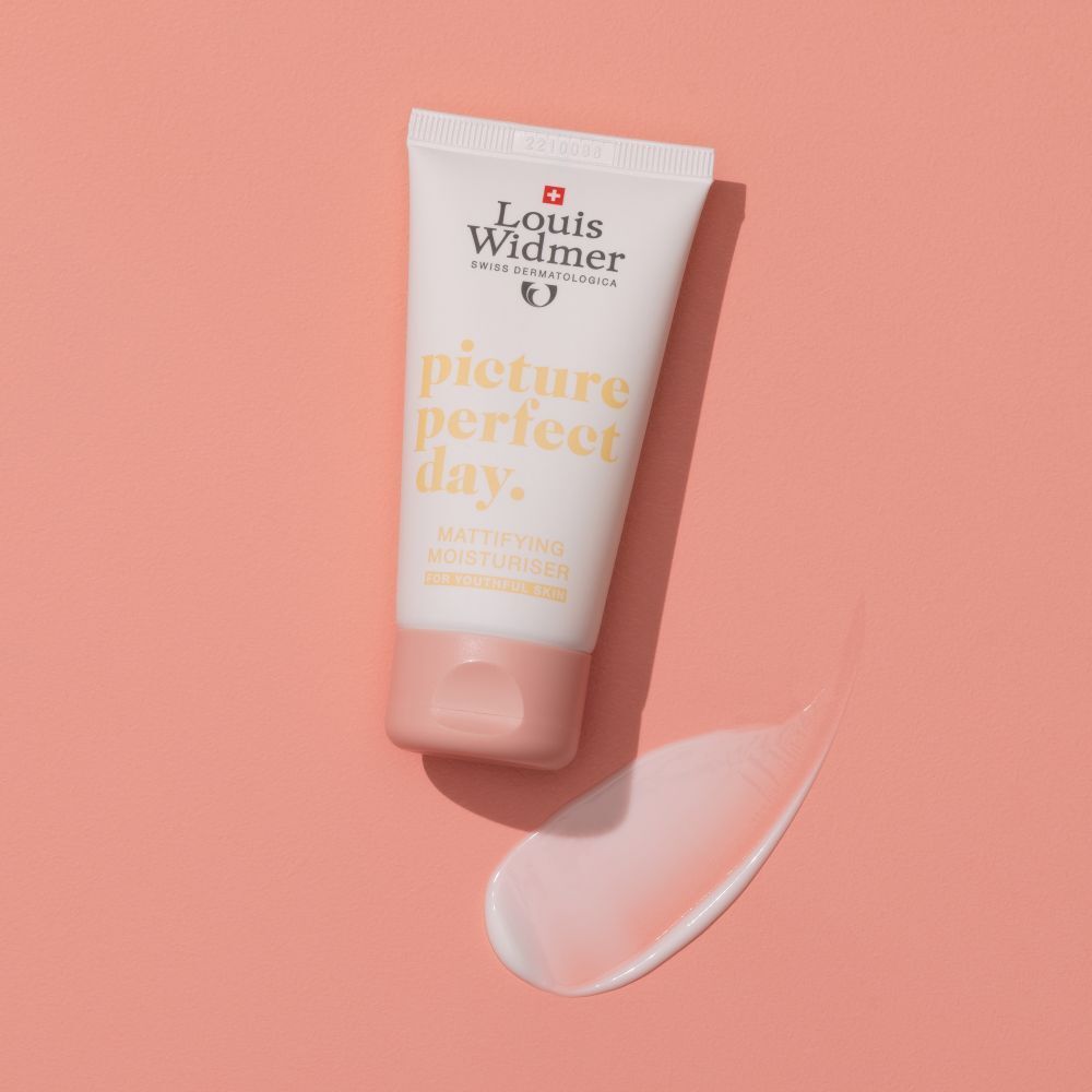 Louis Widmer Mattifying Moisturiser - picture perfect day