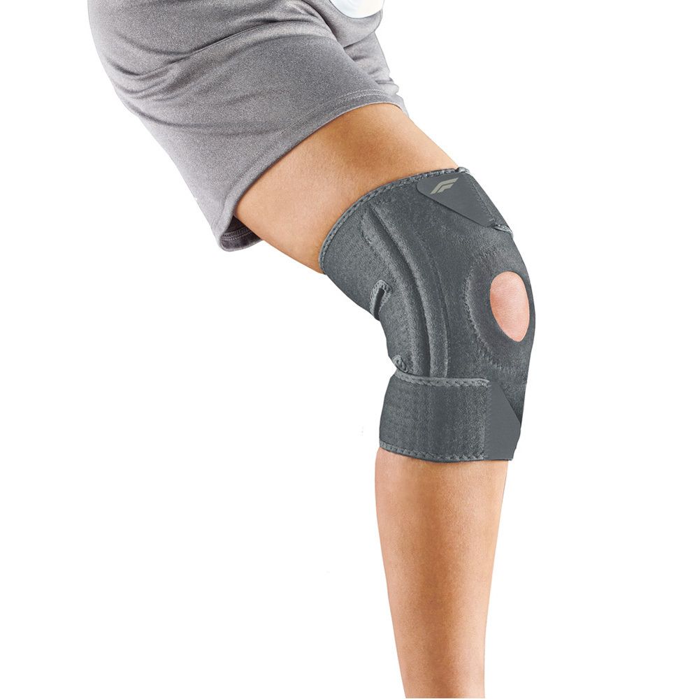 Côté de l'emballage. Caractéristiques du produit en plusieurs langues.