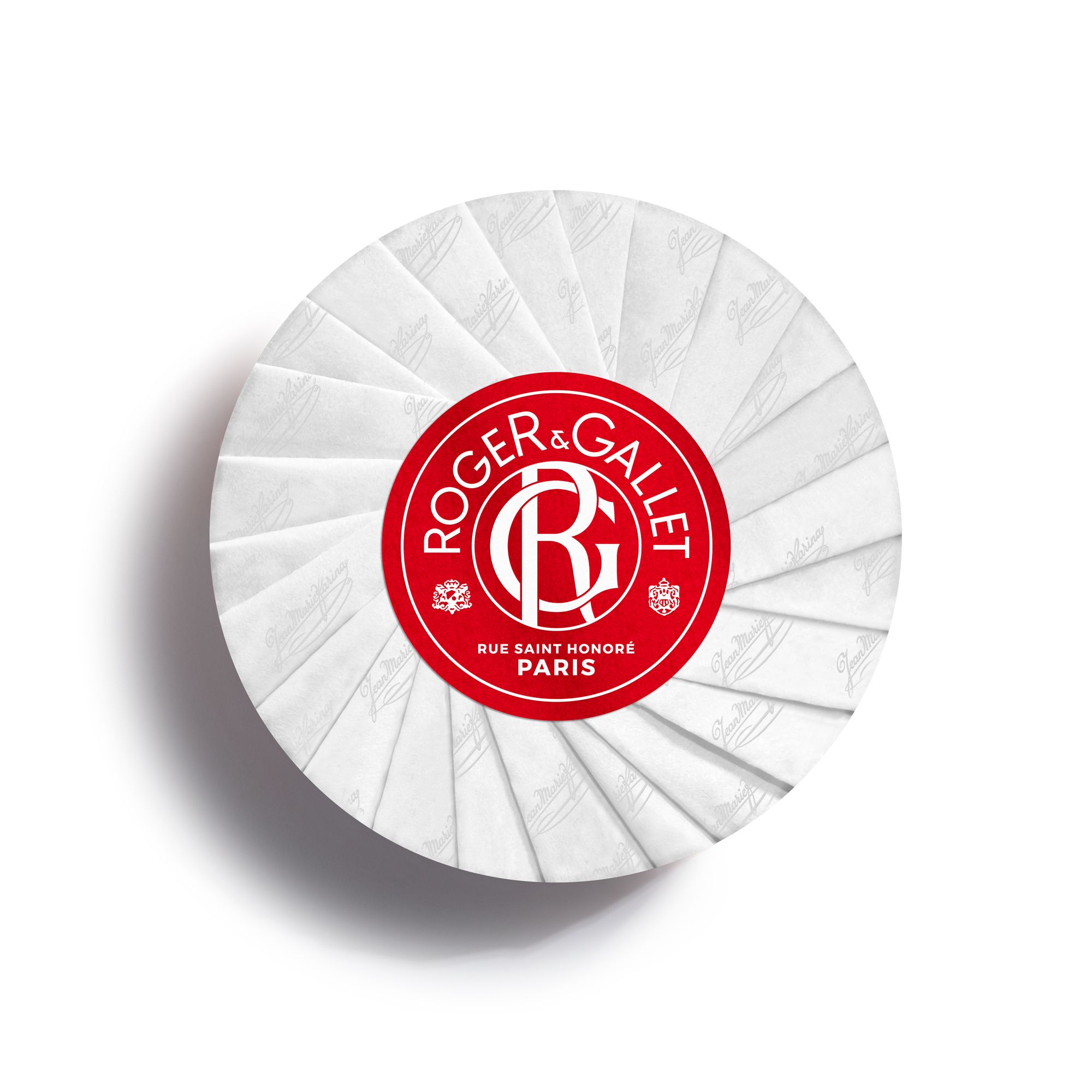 Savon rond blanc avec logo rouge. Inscription: Roger & Gallet, Jean-Marie Farina.