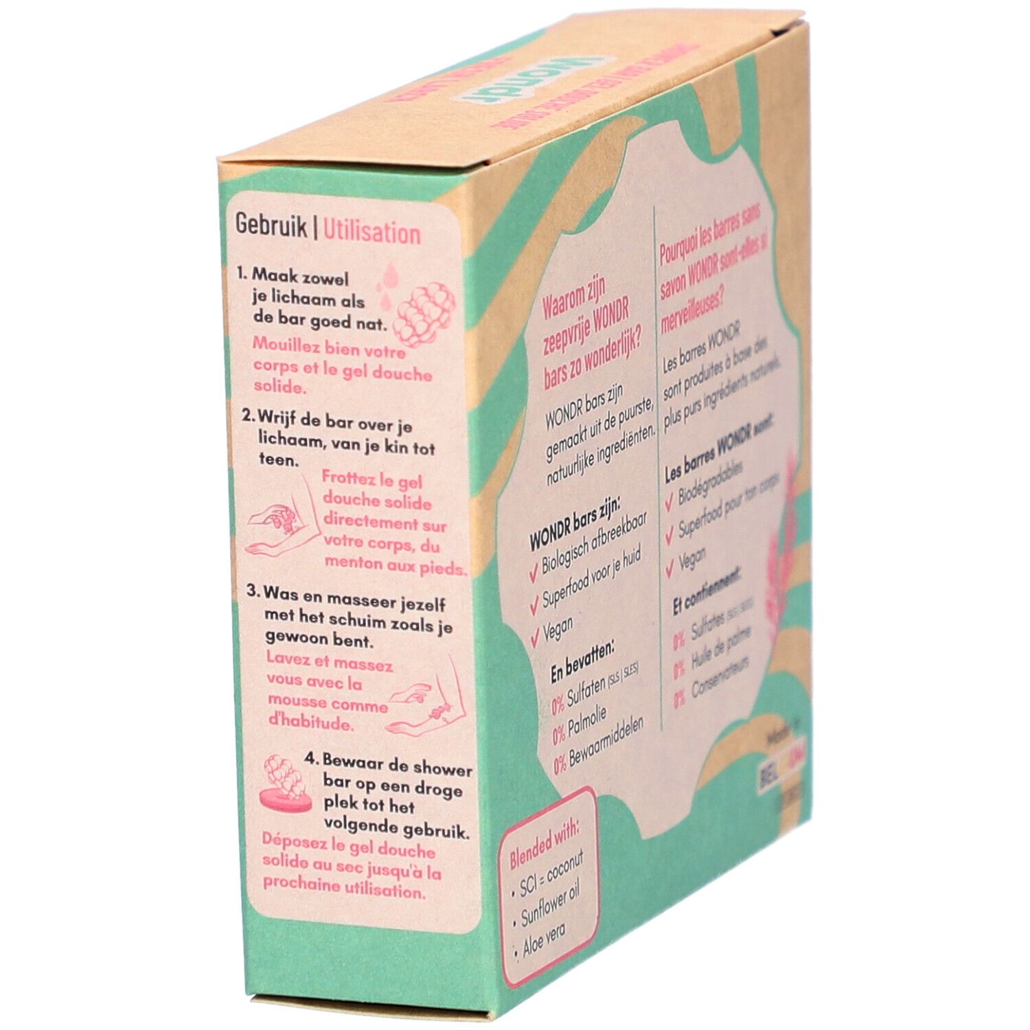 Vue oblique de l'emballage Wondr Shower Bar. Motif vagues vert-beige, texte rose. Shower Bar, Fresh Larch, Hydrating. Instructions d'utilisation.