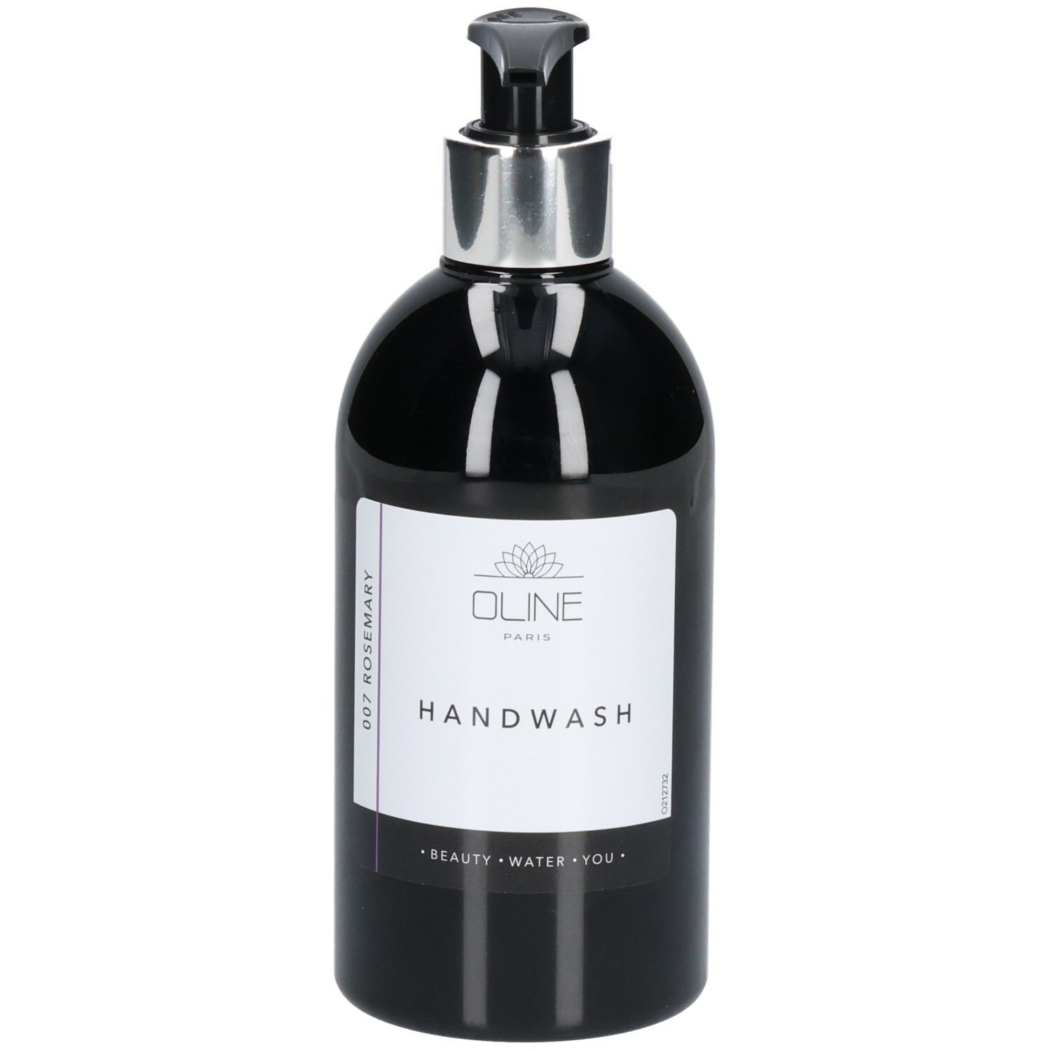 Flacon noir avec pompe argentée. Inscription: Oline Handwash Rosemary. Étiquette avec texte.