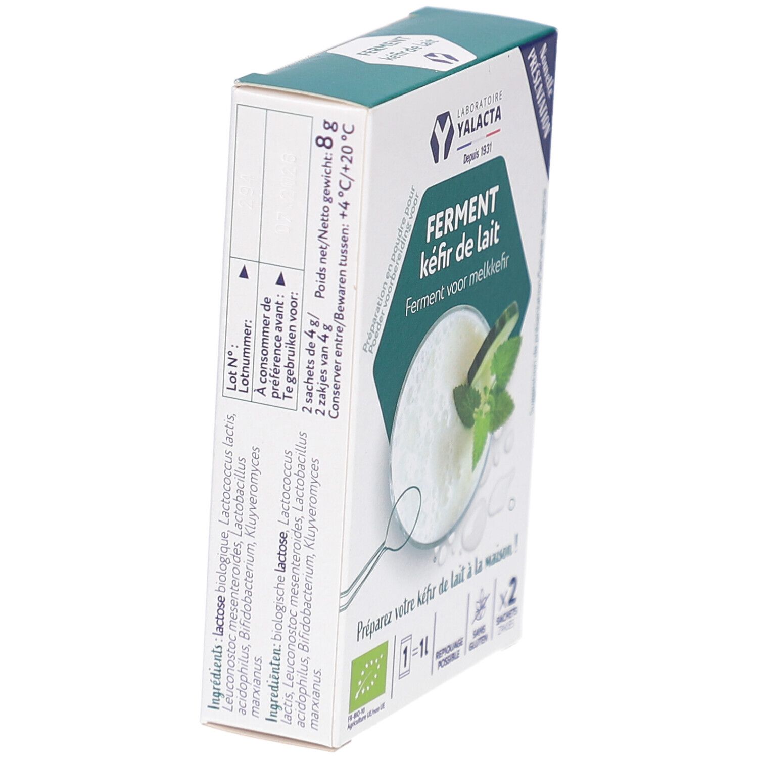 Vue latérale de la boîte en carton. Contient des informations sur les ingrédients et la valeur nutritionnelle. Texte : Ferment pour kéfir de lait.