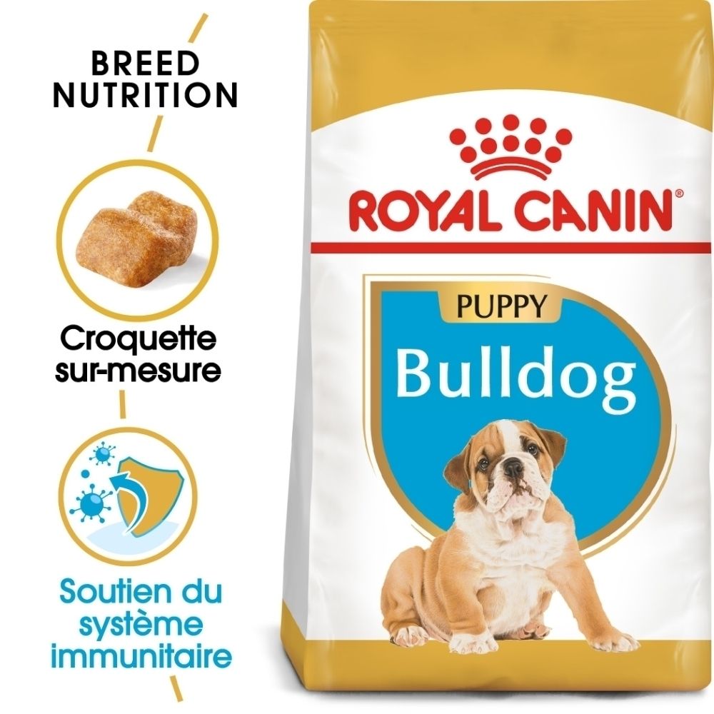 Avant d'un sac de nourriture Royal Canin pour chiots Bulldog avec image d'un chiot et informations produit.