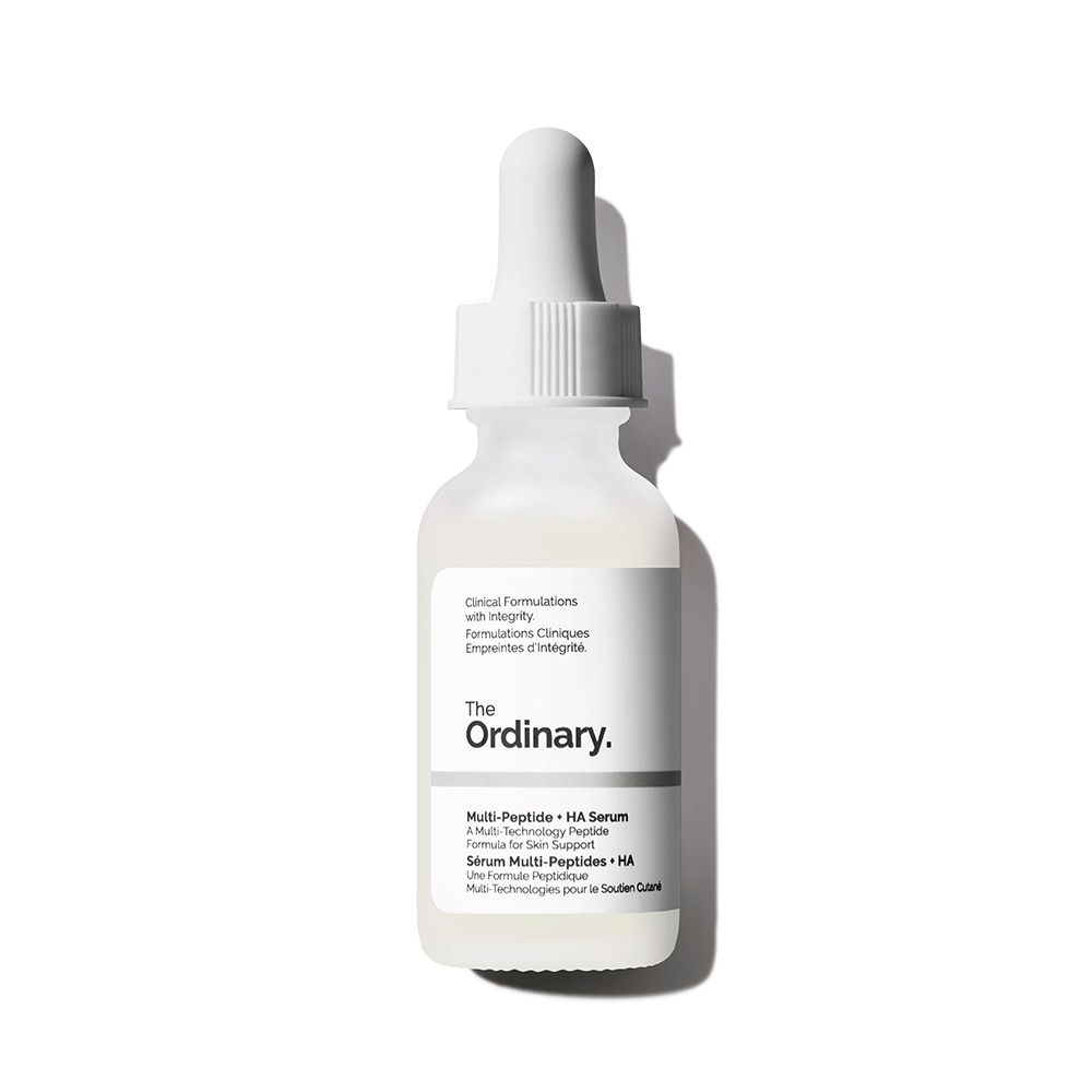 Flacon de sérum avec pipette. Inscription : The Ordinary. Multi-Peptide + HA Serum.