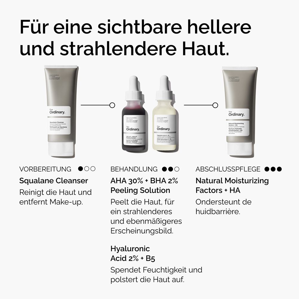 Trois produits côte à côte. Texte: Squalane Cleanser, AHA 30% + BHA 2% Peeling Solution, Natural Moisturizing Factors + HA.