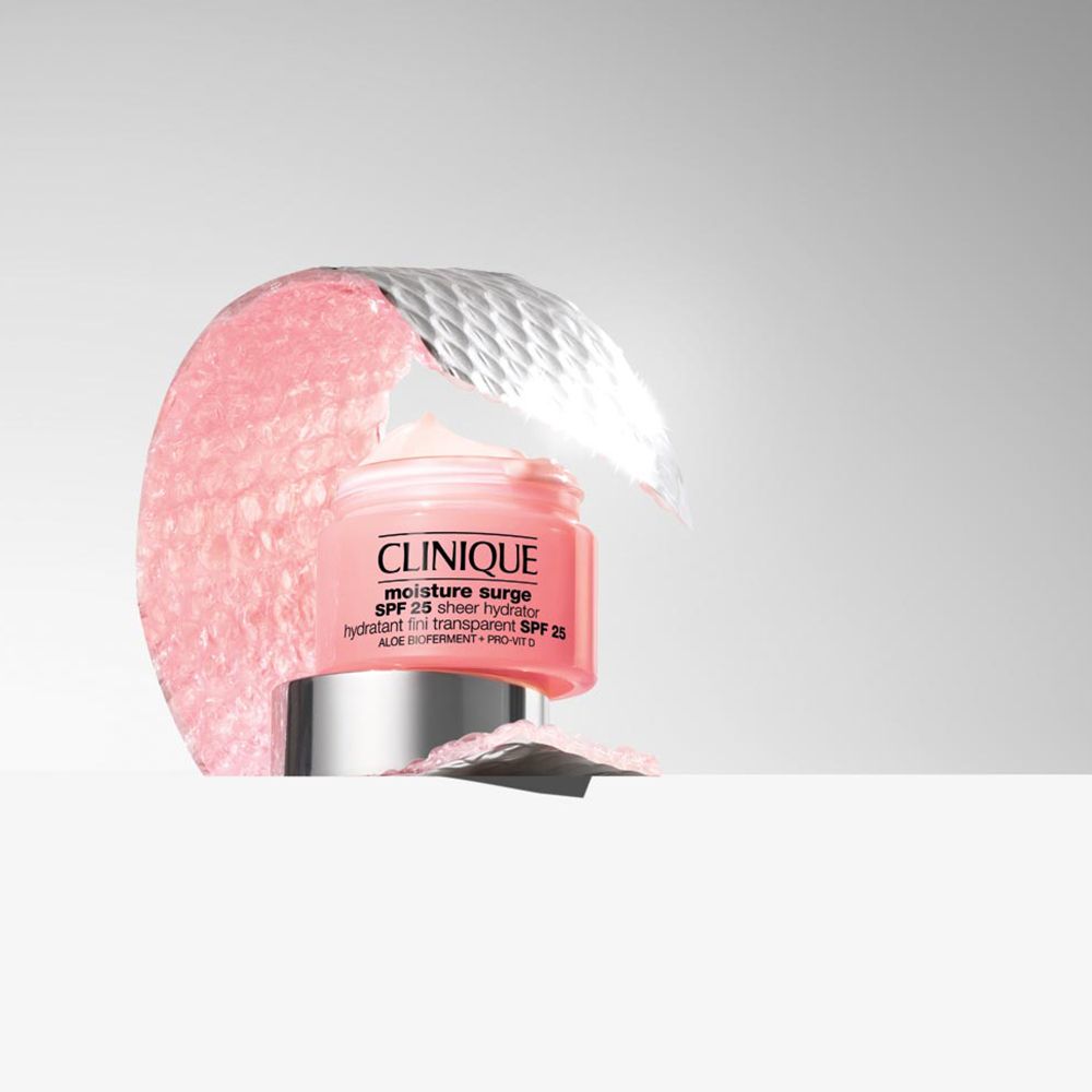 CLINIQUE Moisture Surge™ Hydratant Fini Transparent SPF 25