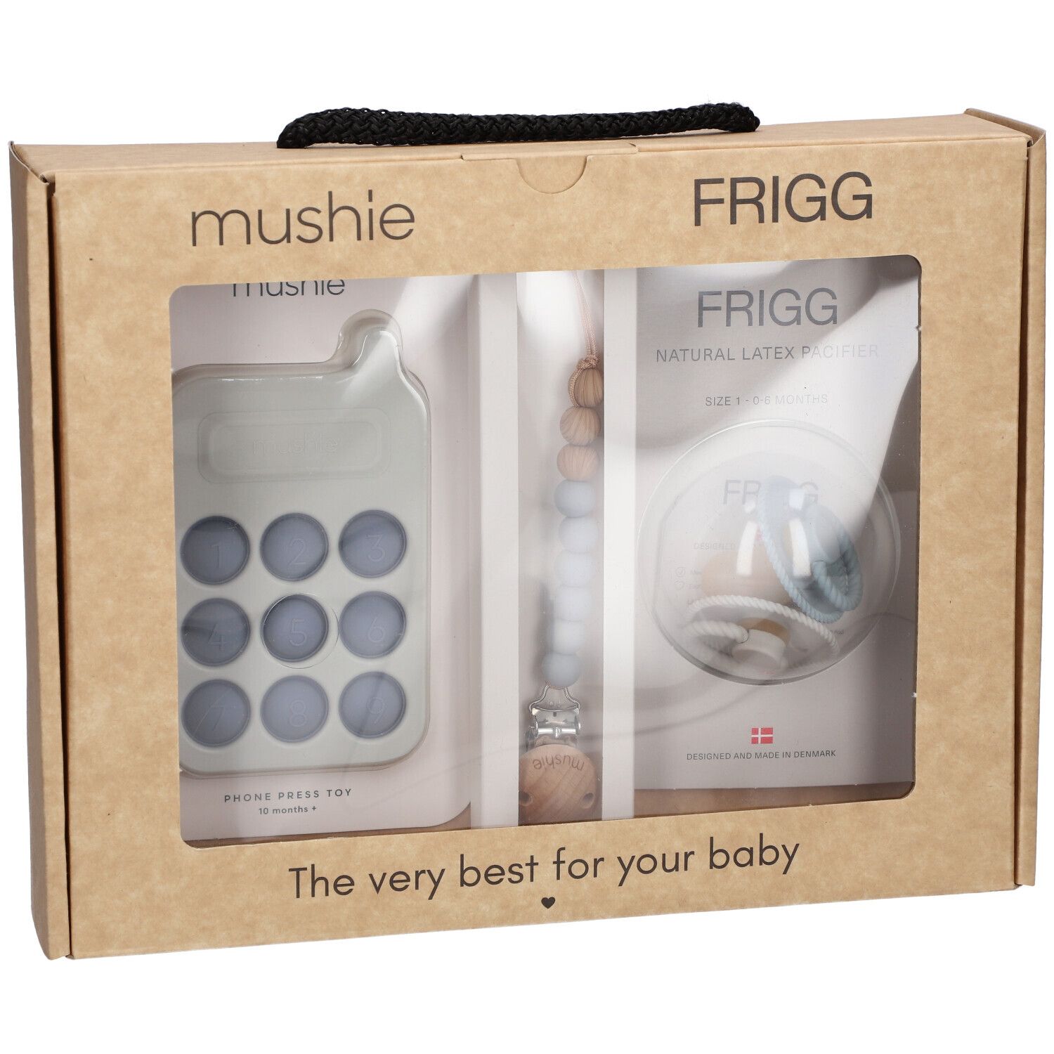 Coffret cadeau bébé bleu. Contient un anneau de dentition, une sucette et un attache-sucette. Boîte en carton marron avec poignée.