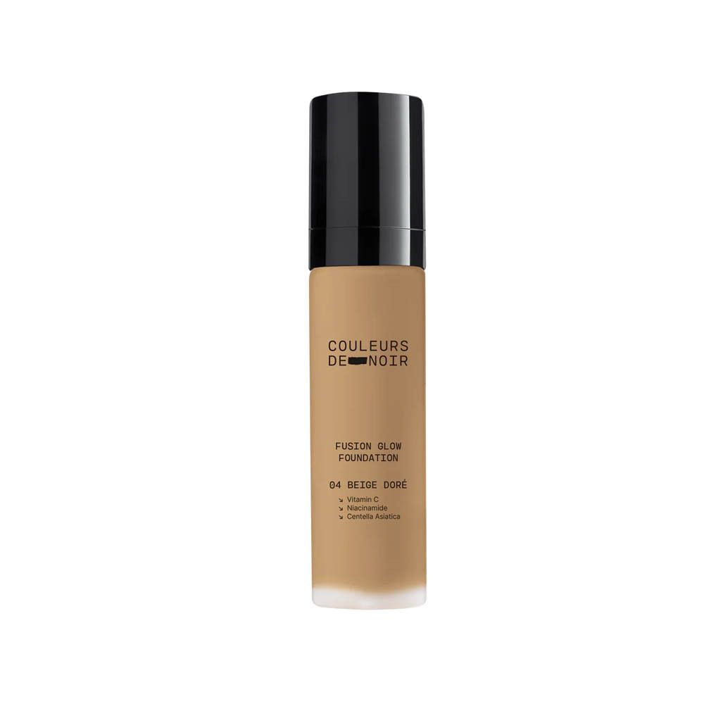 Flacon de fond de teint. Inscription : COULEURS DE NOIR, Fusion Glow Foundation 04 Beige Doré.
