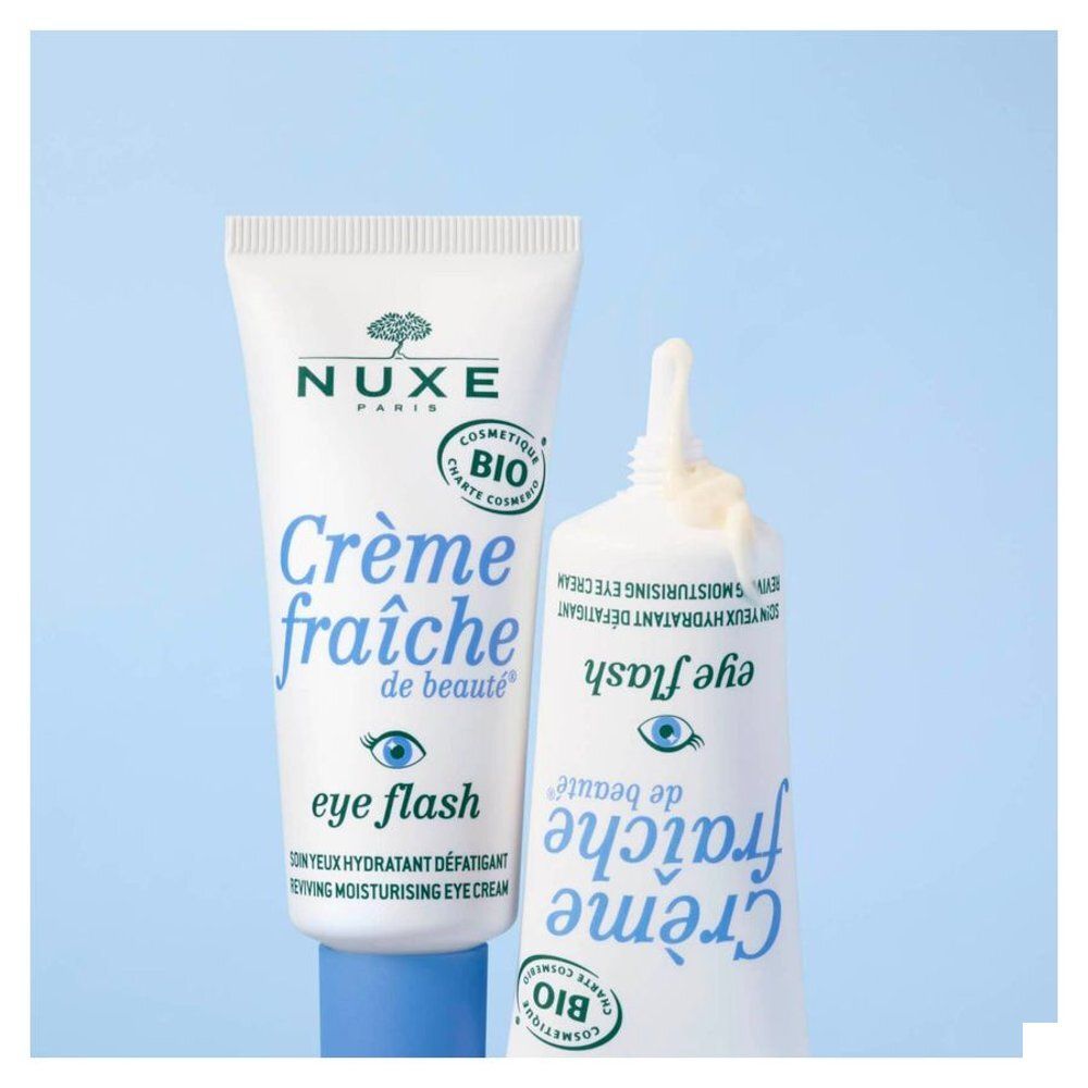 Avant d'une boîte Nuxe Crème Fraîche de Beauté Eye Flash.