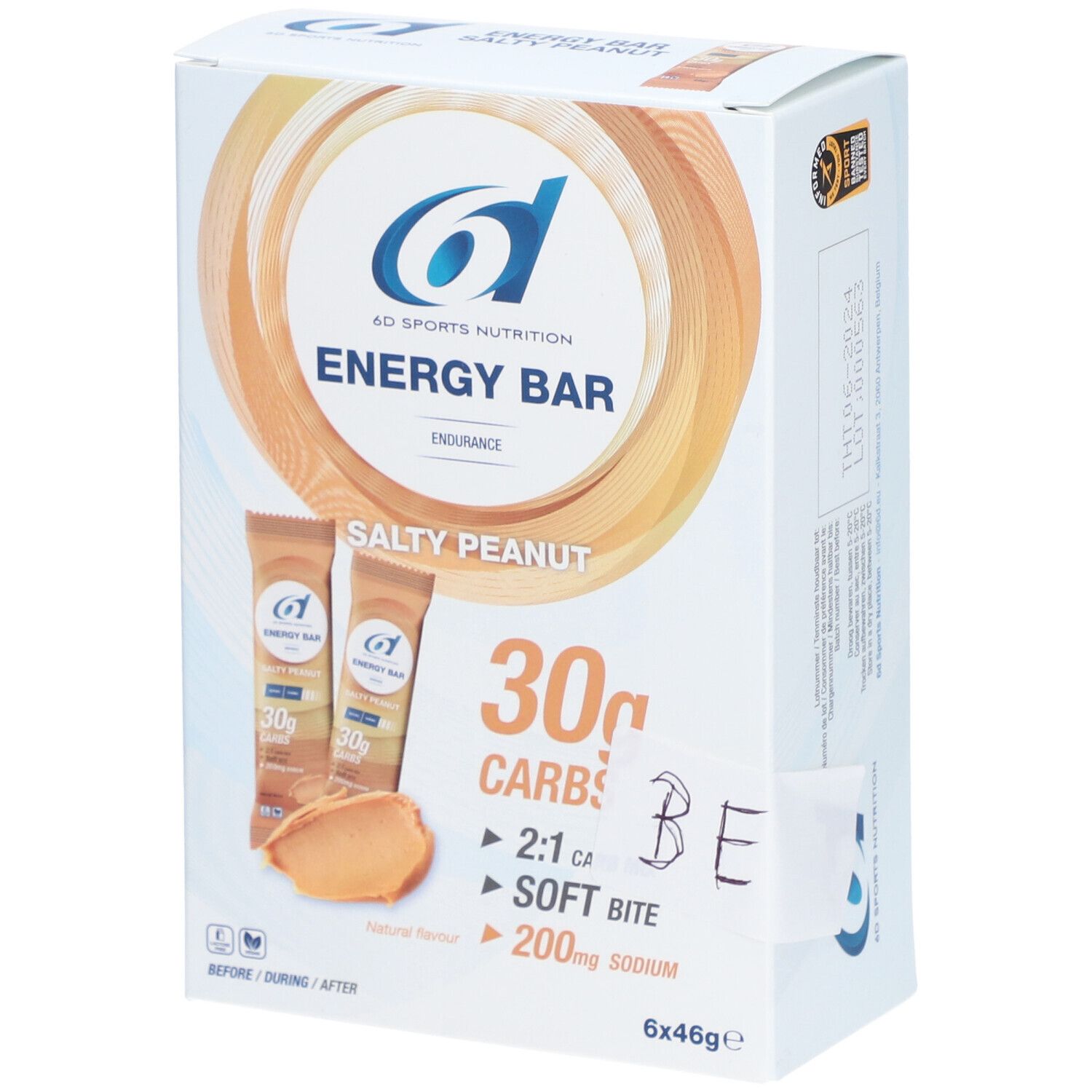 Boîte de 6 barres énergétiques. Inscription : 6D Sports Nutrition, Energy Bar, Salty Peanut, 30g glucides, 2:1 Ca, Soft Bite, 200mg sodium.