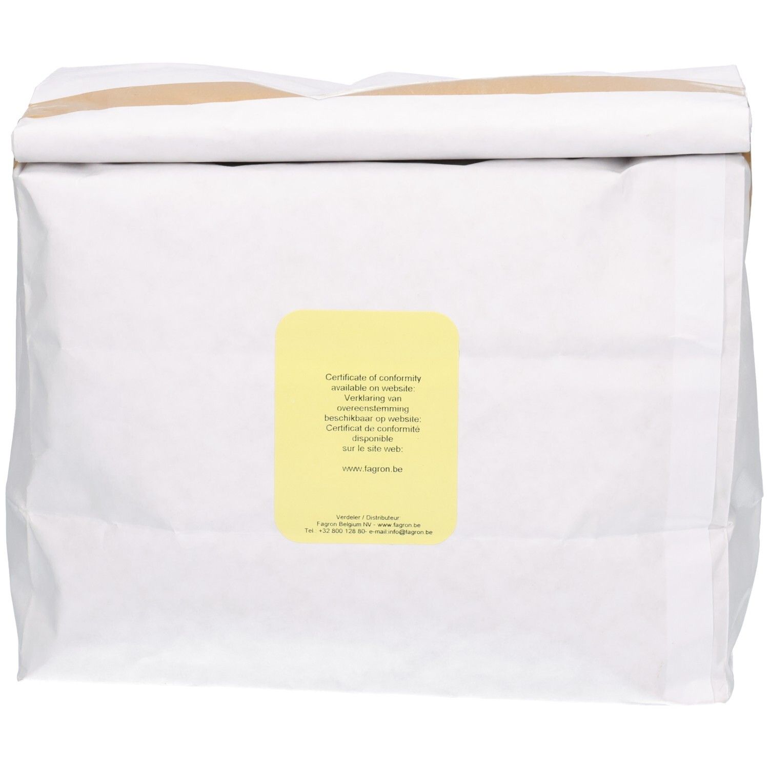 Sac blanc avec étiquette jaune. Texte en néerlandais et français. Certification.