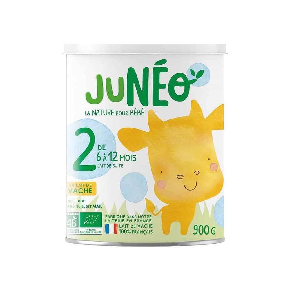 Junéo Vache/Koe Bio 2 6-12 mois Lait infantile en boîte blanche avec illustration de vache, infos nutritionnelles et 900g.
