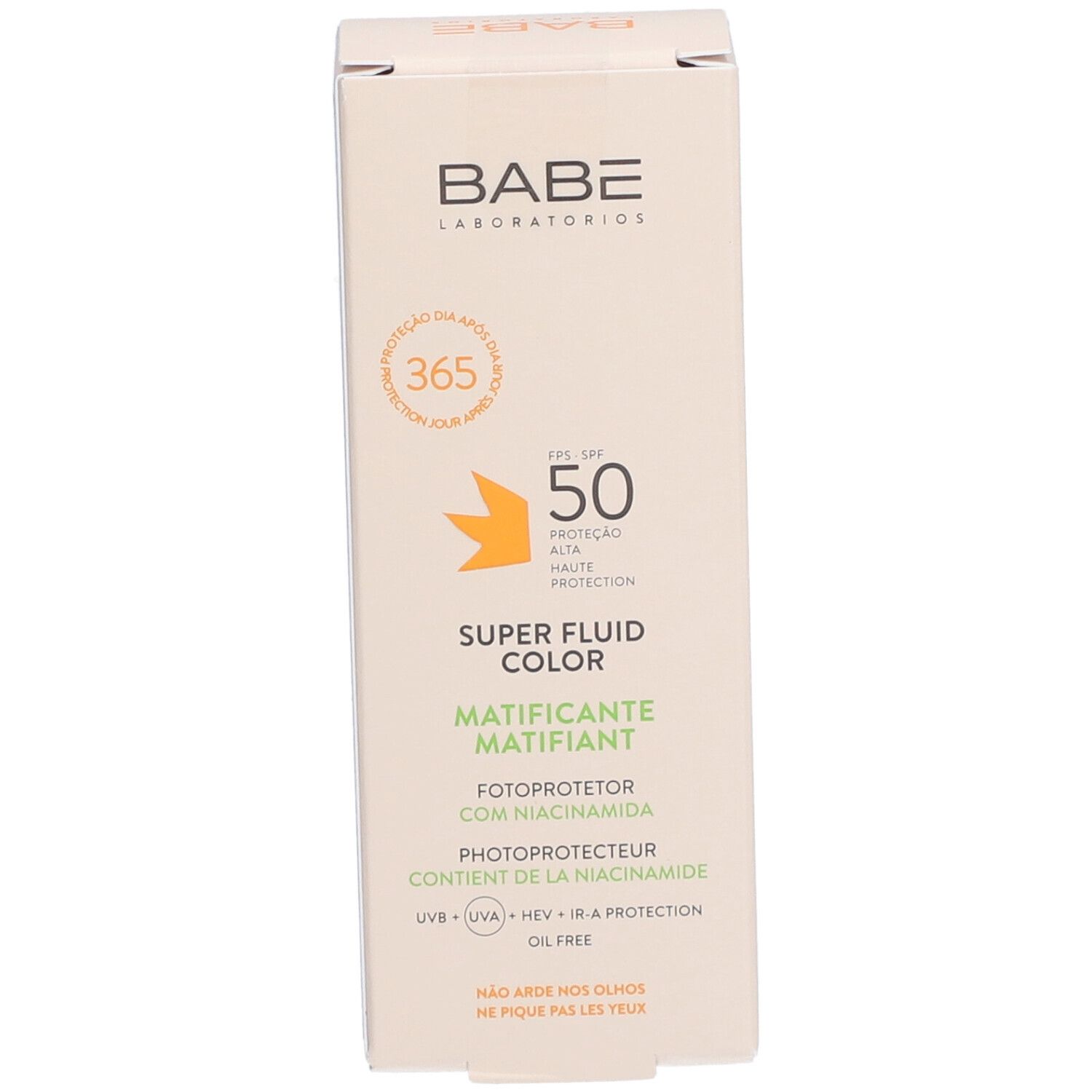 Boîte avec inscription: BABÉ, SPF 50, Super Fluid Color, Mattifying, écran solaire. 50 ml.