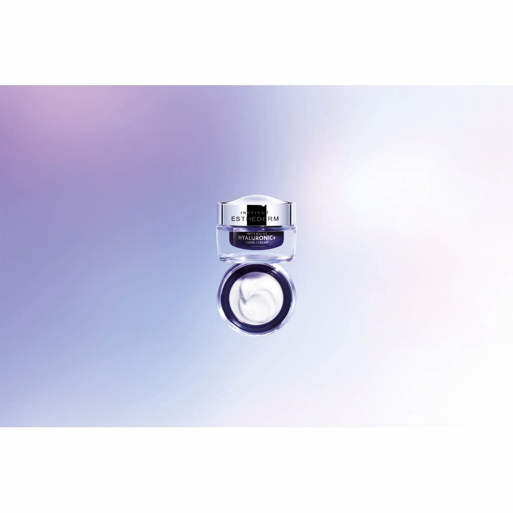 Pot de crème avec couvercle argenté. Inscription: Institut Esthederm, Intensive Hyaluronic+ Crème/Cream.