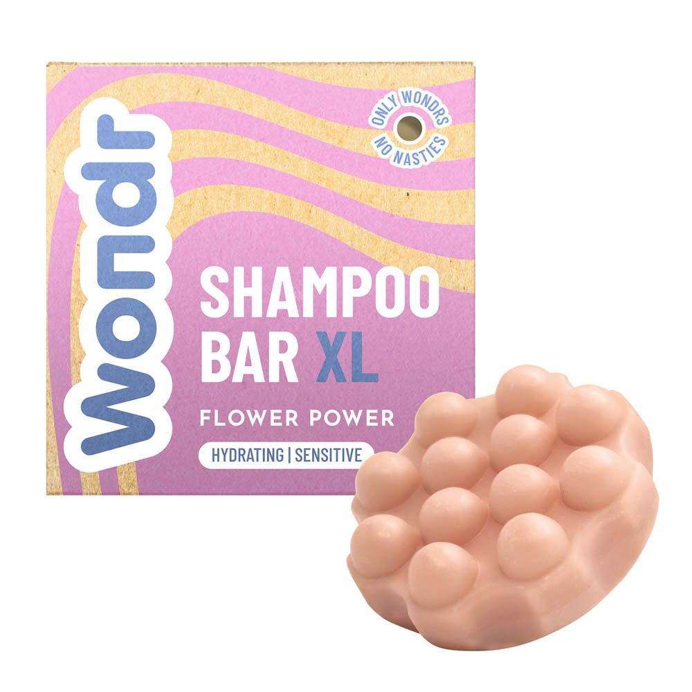 Wondr Shampoo Bar XL et barre de shampooing. Barre de shampooing rose. Emballage avec Flower Power.