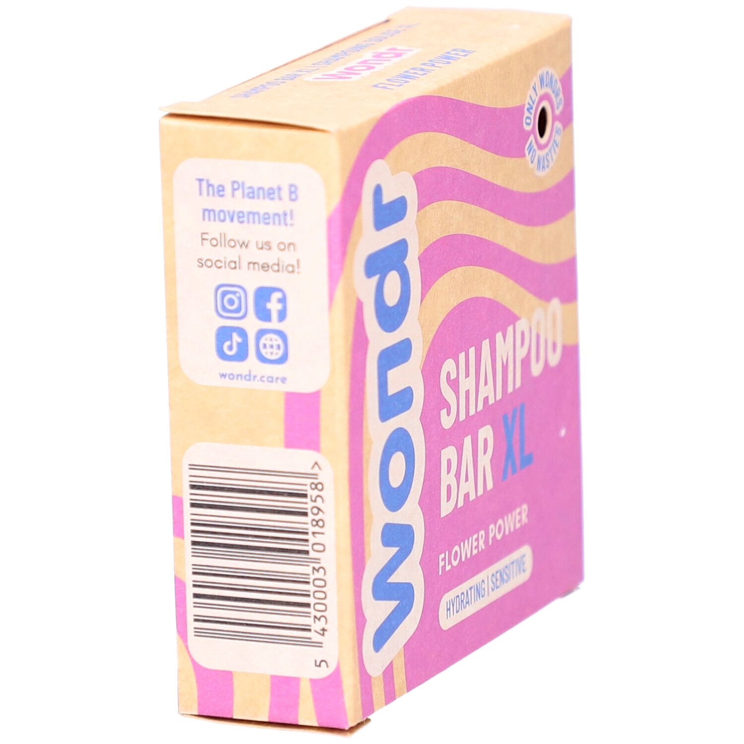 Vue latérale de la boîte Wondr Shampoo Bar XL. Code-barres, icônes réseaux sociaux. Texte : The Planet B movement!