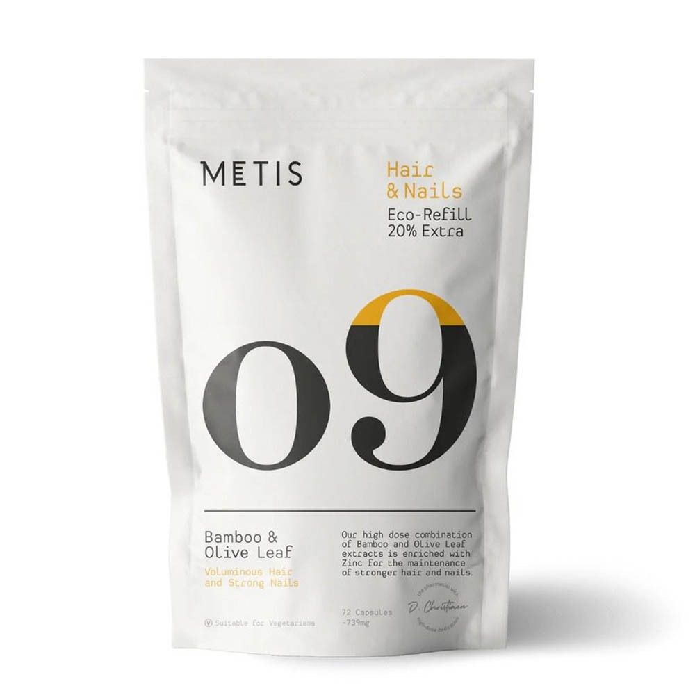 Sachet "METIS Hair & Nails Eco-Refill 09" avec 20% de supplément. Inscription "Bamboo & Olive Leaf". "09" jaune et noir.