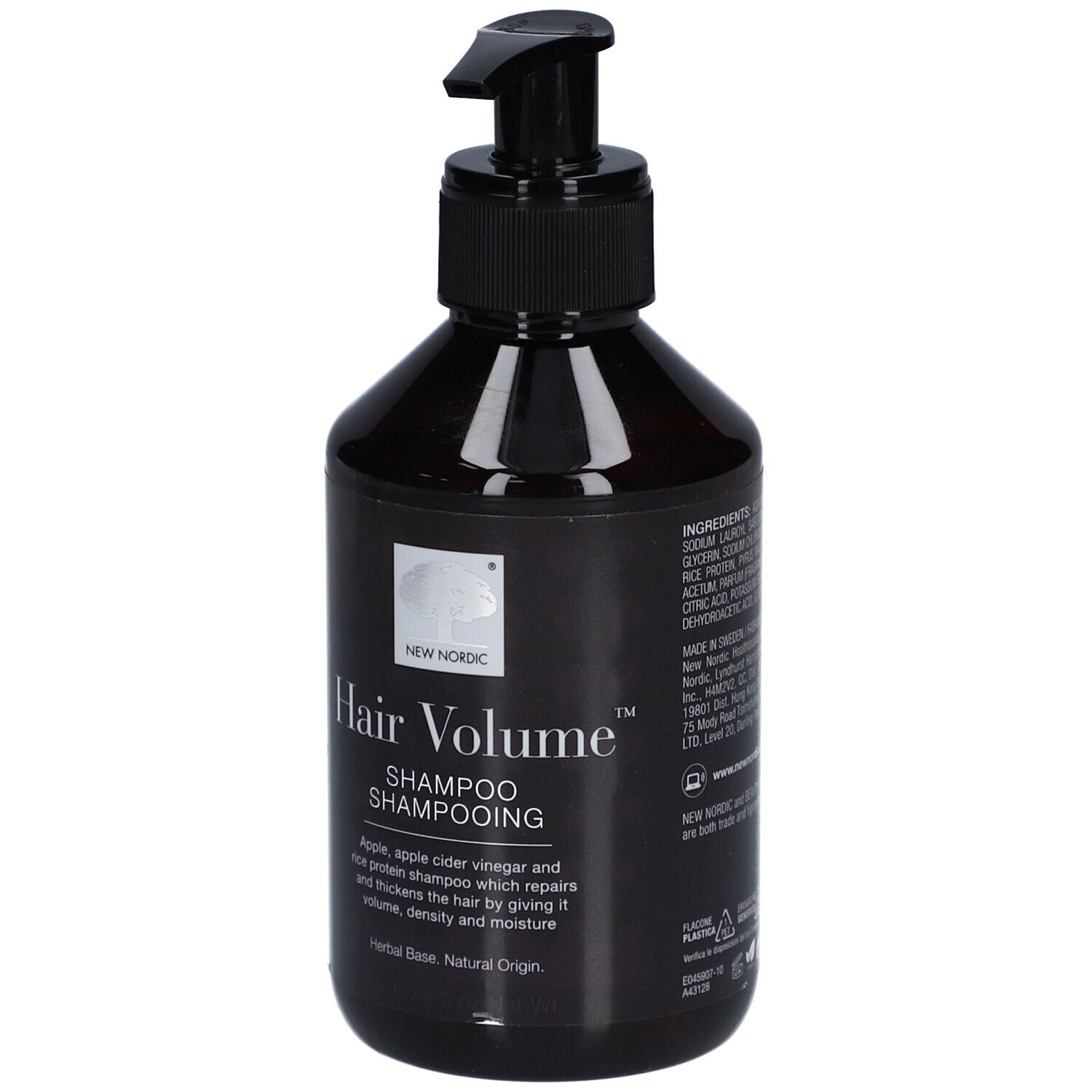 Flacon noir avec pompe noire. Inscription : Hair Volume Shampooing. Logo : New Nordic. Ingrédients.