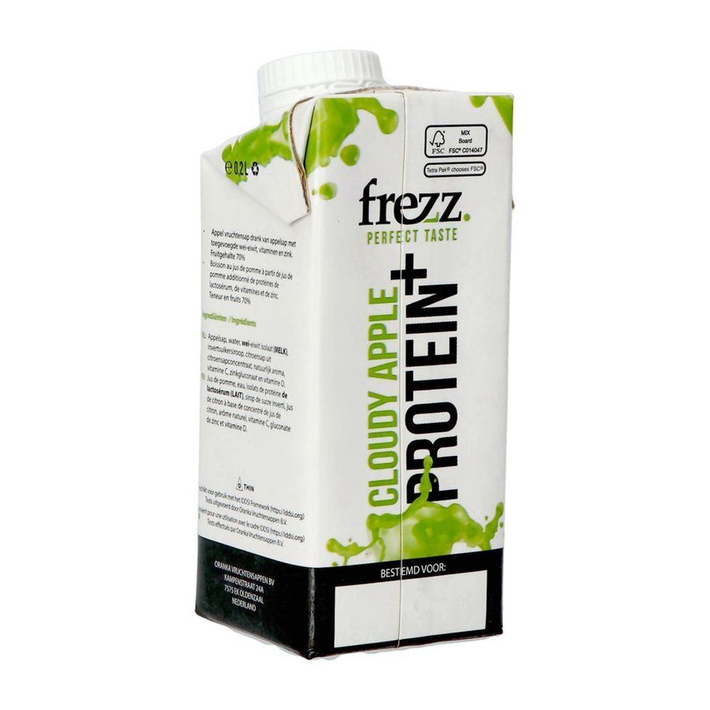 Boisson Frezz Cloudy Apple Protein+. Carton blanc avec design vert. Contient vitamine C, D et zinc. Avec bouchon à vis blanc.