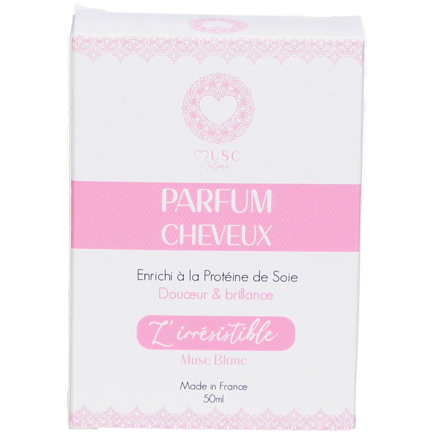 Boîte blanche avec accents roses. Texte: PARFUM CHEVEUX, L'irrésistible, Musc Blanc, Made in France, 50ml.