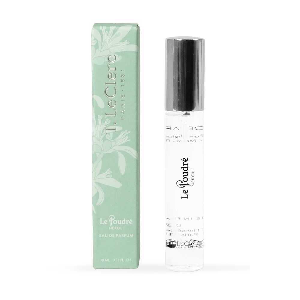 Trois recharges T.LeClerc Le Poudre White Iris Eau de Parfum et leurs boîtes.