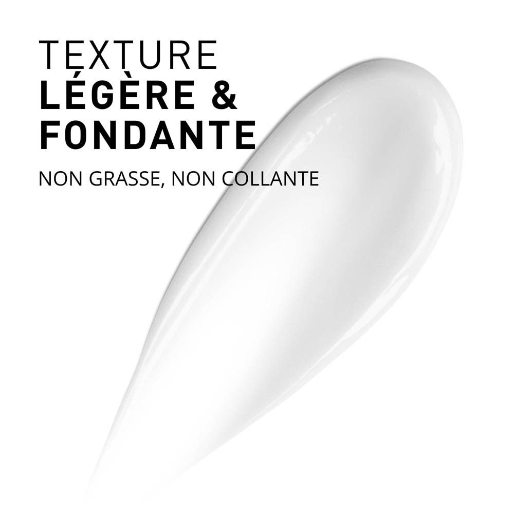 Texture crème blanche. Texte: Légère & Fondante. Non grasse, non collante.
