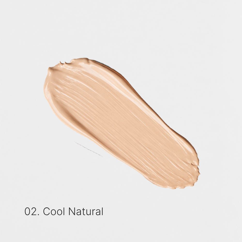 Flacon : Couleurs de Noir Serum Foundation SPF30 02. Formule hydratante, protection SPF30 large spectre, couvrance moyenne, non comédogène.
