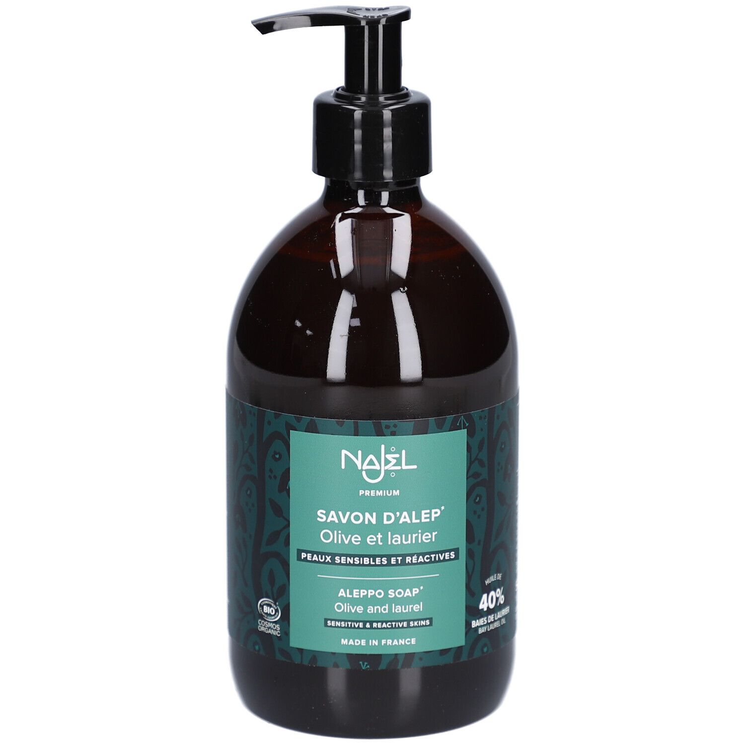 Flacon brun avec pompe noire. Inscription : NAJEL Savon d'alep, Olive et laurier. Étiquette verte.
