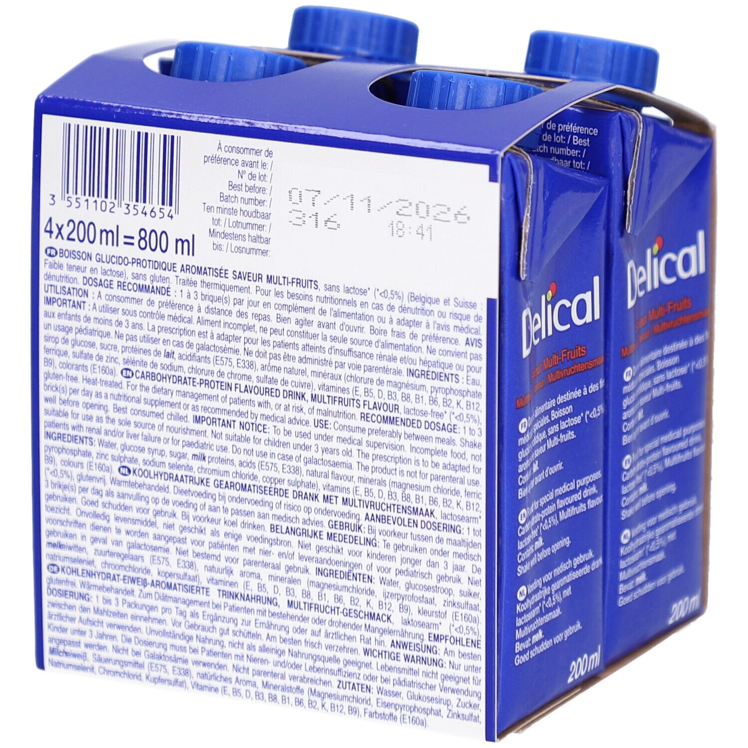 Dos de l'emballage bleu de quatre boissons. Texte multilingue. Date de péremption: 07/11/2026.
