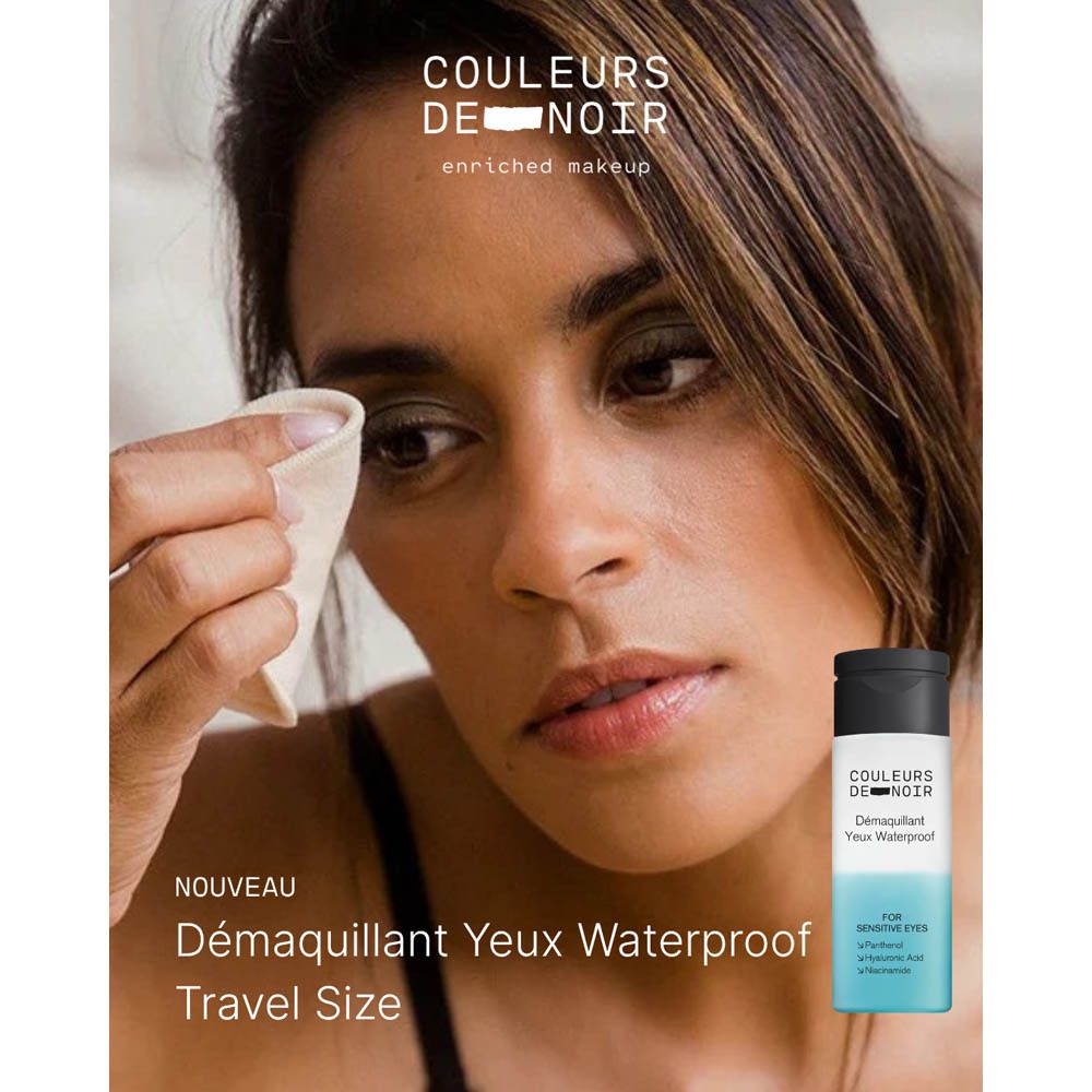 Femme utilisant un coton pour nettoyer son œil, flacon de produit à côté.