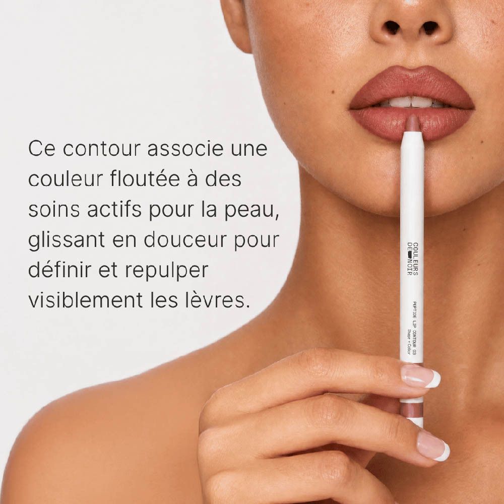 Emballage du crayon à lèvres 'Couleurs de Noir Peptide Lip Contour 03 Fig Sorbet'.