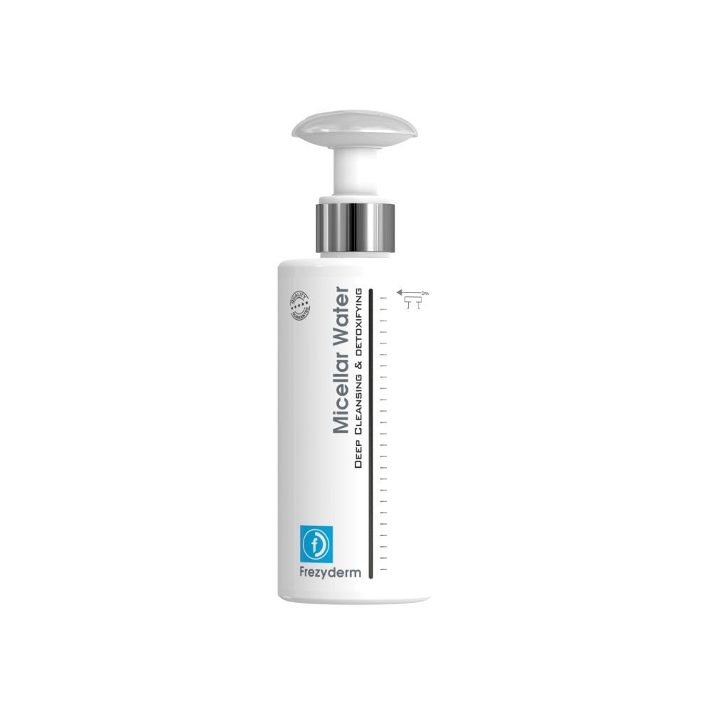 Flacon blanc avec pompe, inscription Micellar Water et logo Frezyderm.