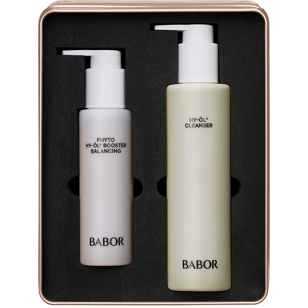 Boîte métallique ouverte avec deux flacons. Inscription BABOR. Phyto HY-ÖL® Booster Balancing et HY-ÖL® Cleanser.