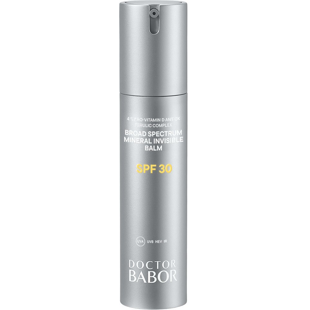 Flacon argenté avec texte. Inscription : BROAD SPECTRUM MINERAL INVISIBLE BALM SPF 30. Marque : DOCTOR BABOR.