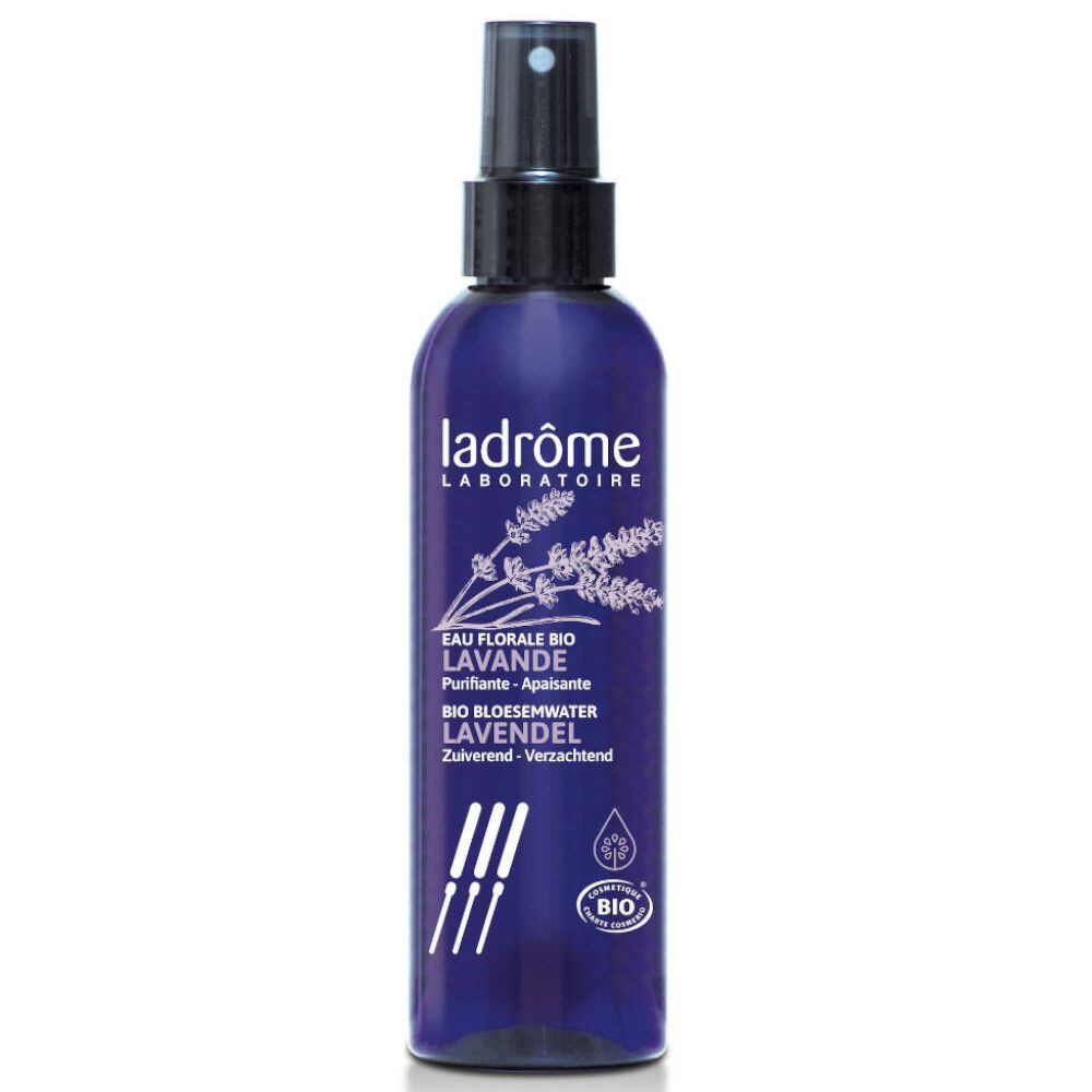 Flacon bleu avec vaporisateur. Inscription: Ladrôme, Eau Florale Bio Lavande. Label bio.
