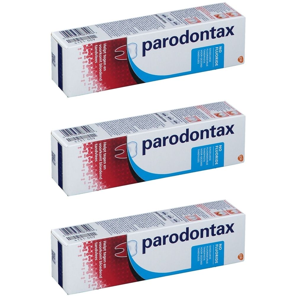 Trois boîtes de dentifrice Parodontax sans fluor. Boîtes blanches avec texte et logo bleus.