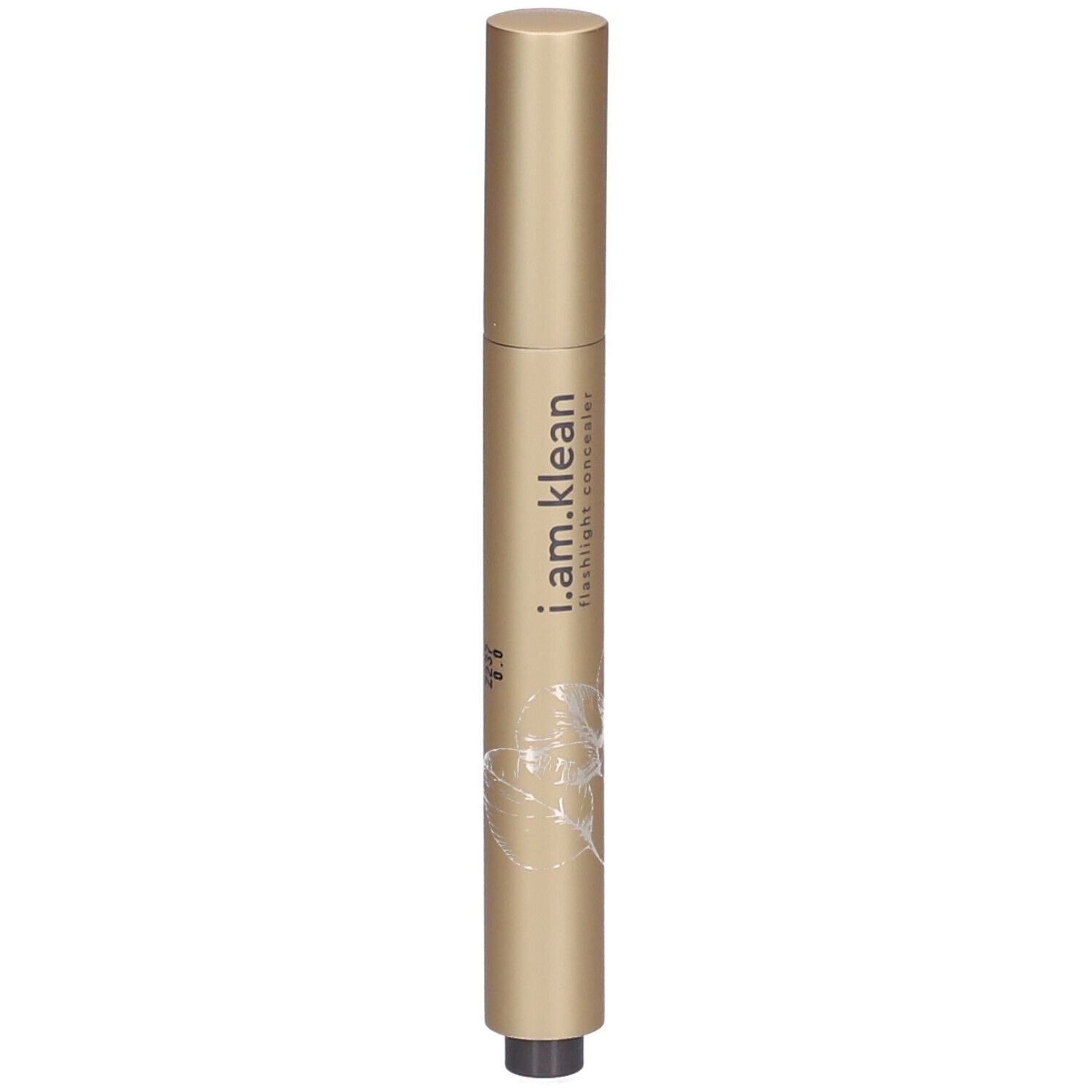 Stylo correcteur doré avec pointe noire. Inscription : i.am.klean flashlight concealer. Décor floral.