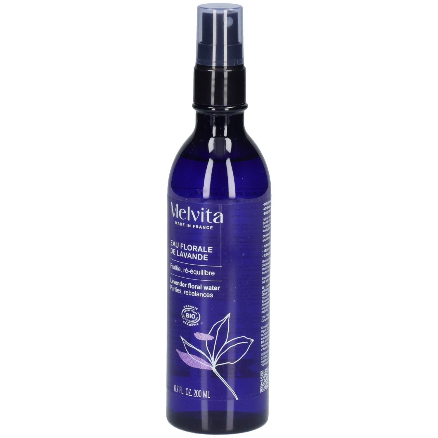 Eau florale de lavande Melvita dans un flacon pulvérisateur bleu, vue de face avec étiquette.